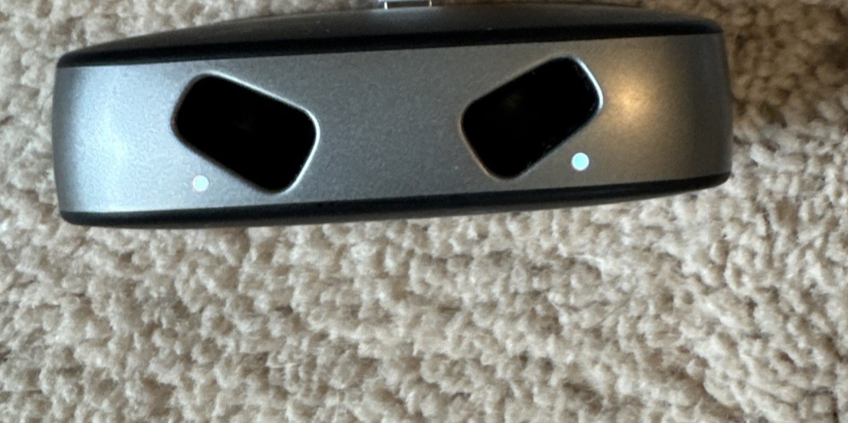 WIDEX WPT103 HEARING AID CHARGER Includes USB cable