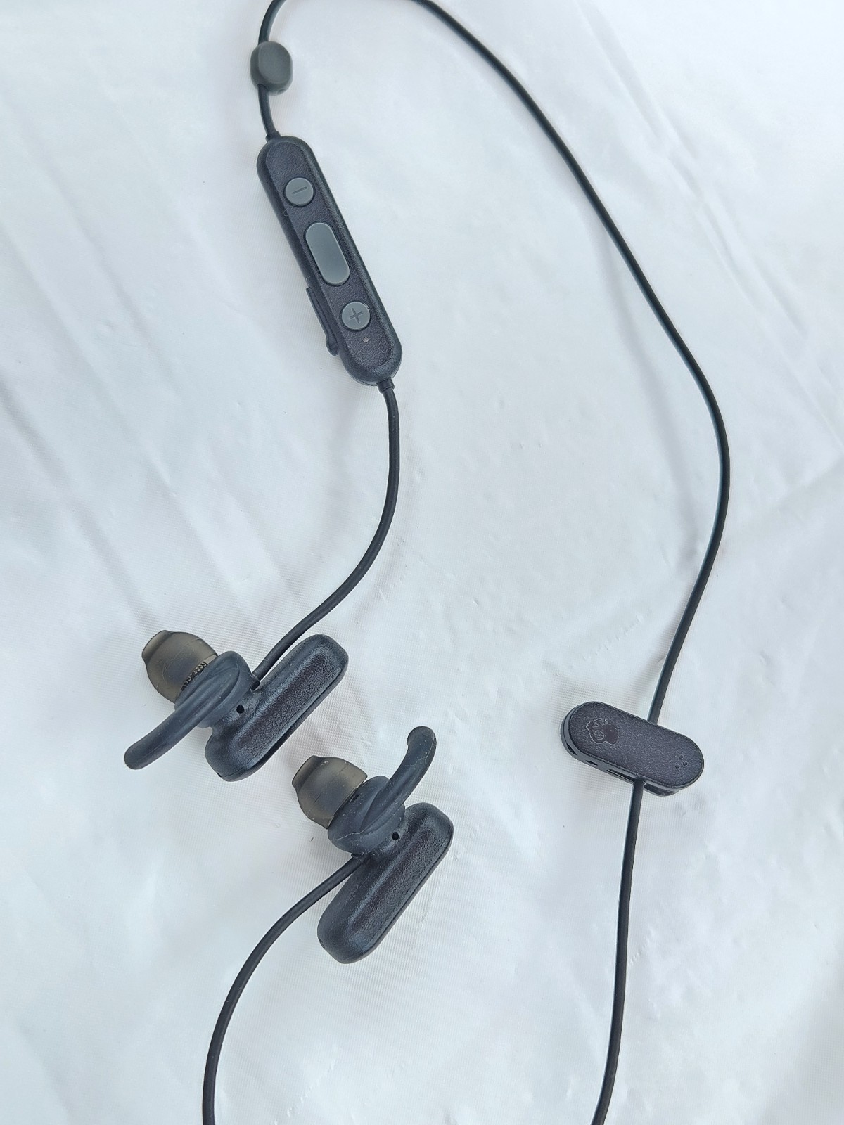 Skullcandy Method ANC True Wireless Noise-Canceling Neck Earbuds