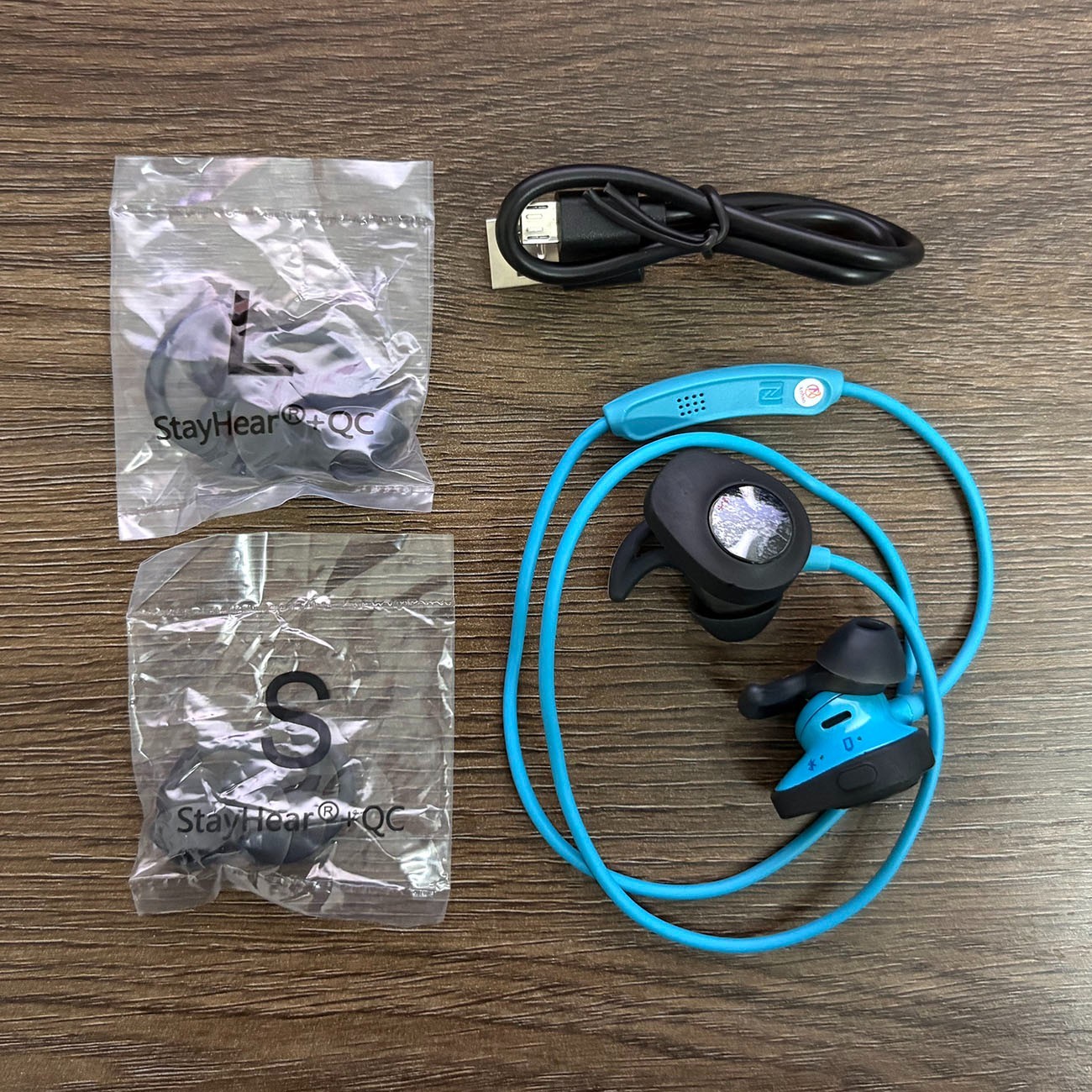 Bose SoundSport In-Ear Headphones Wireless Bluetooth Earphones Earbuds Blue us