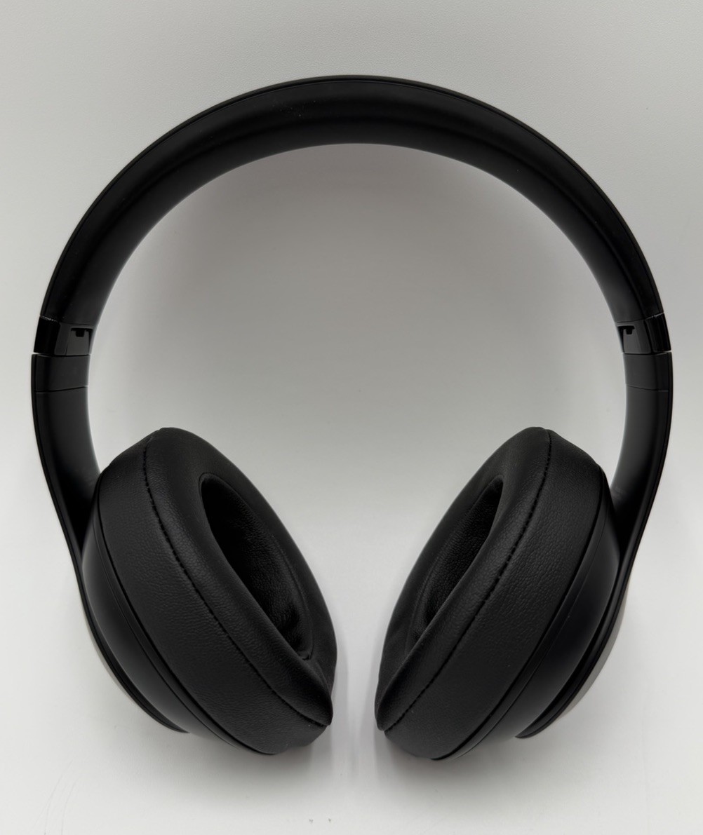 Beats Studio 3 Bluetooth Headphones – Black