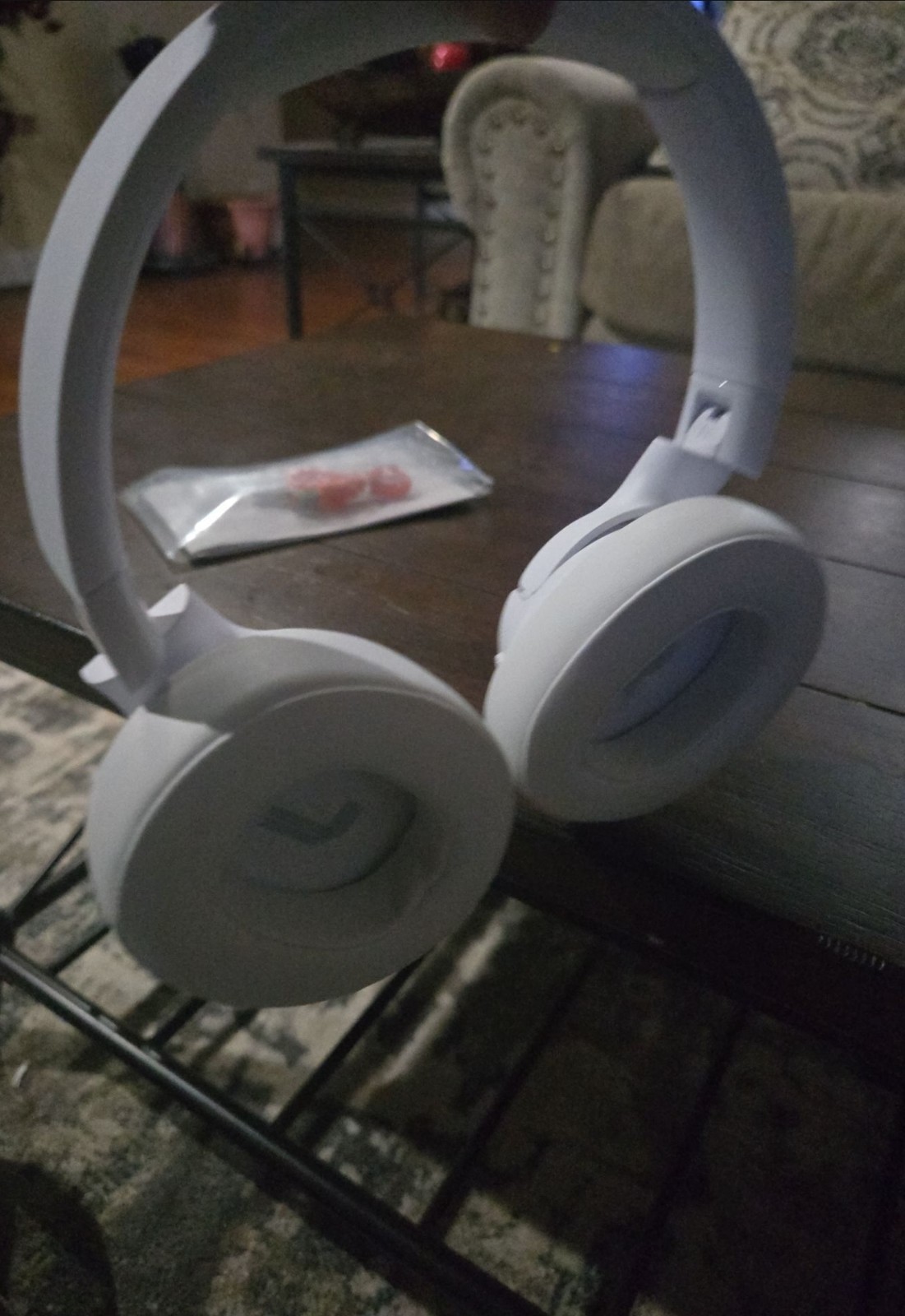 JBL Tune 770NC White Over-Ear Headphones Bluetooth + 3.5mm Jack