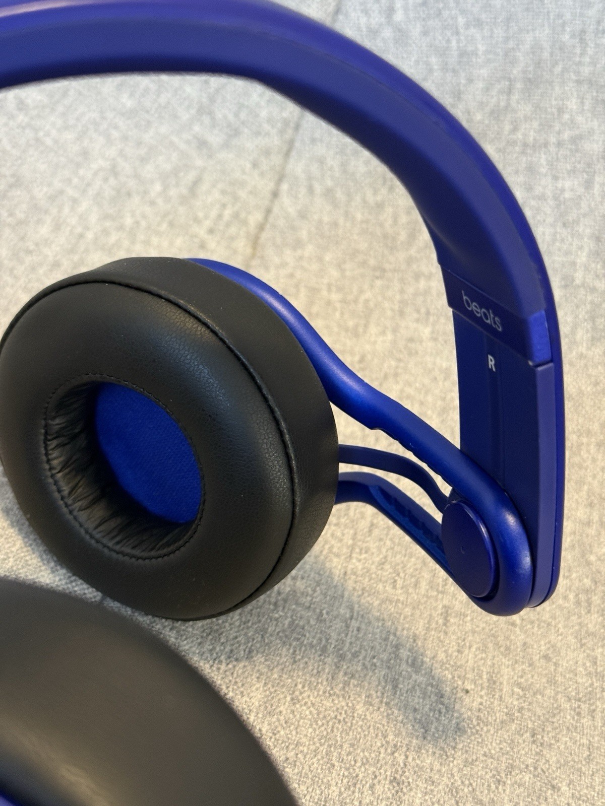 Beats Mixr Mixer Headphones Blue Limited Edition