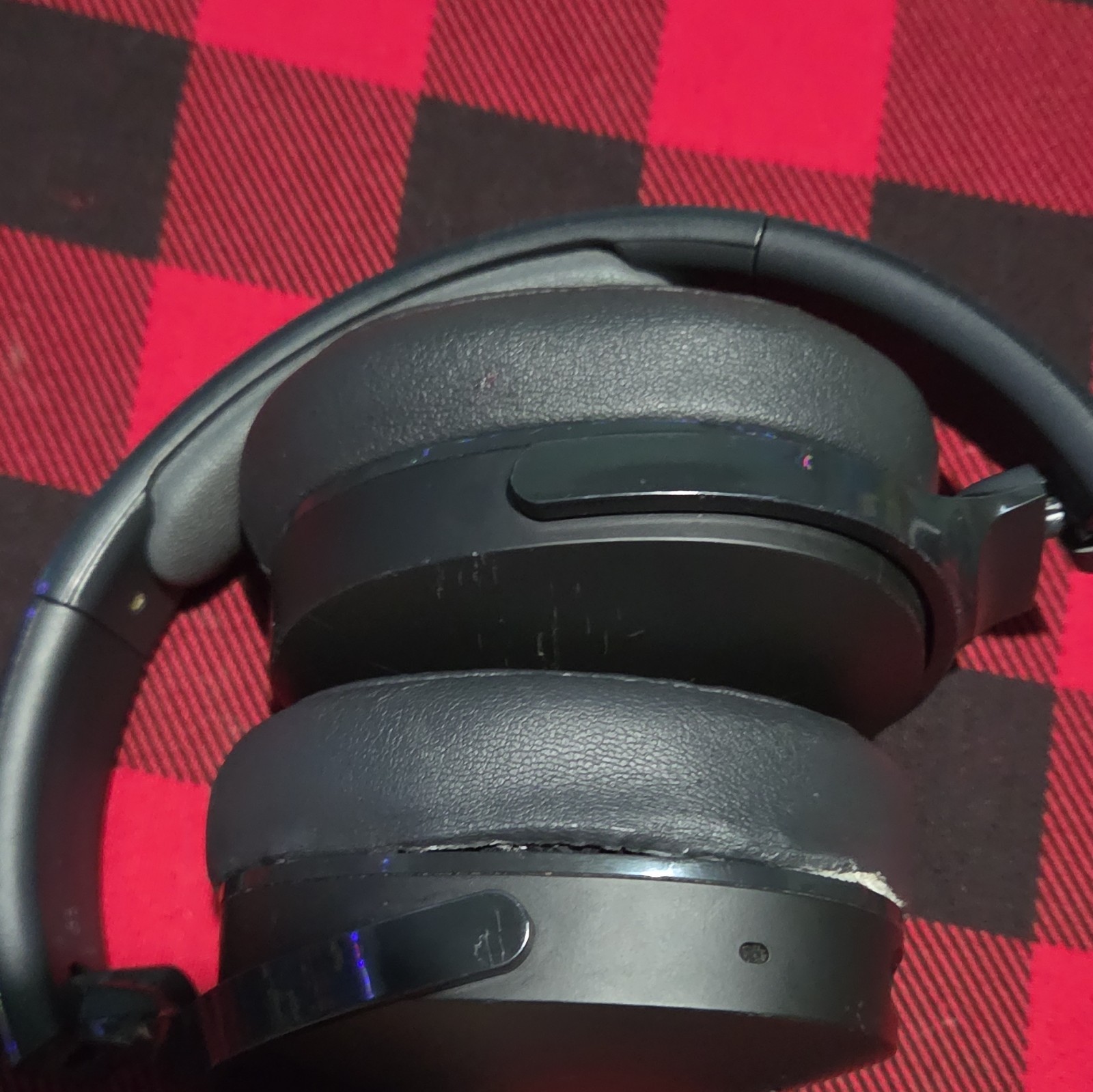 Black Skullcandy Hesh Anc Headphones