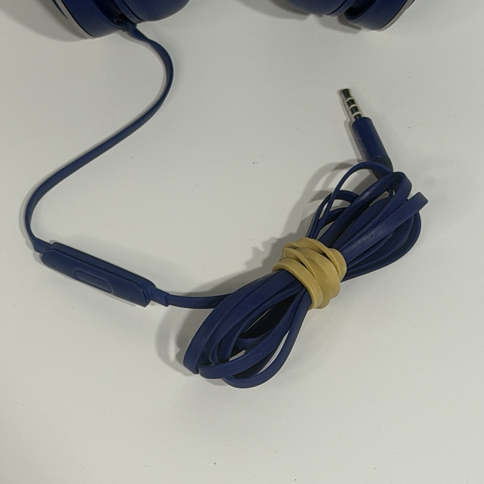 BEATS EP By Dr Dre ML9D2LLA Wired On Ear Headphones Blue Tested Good