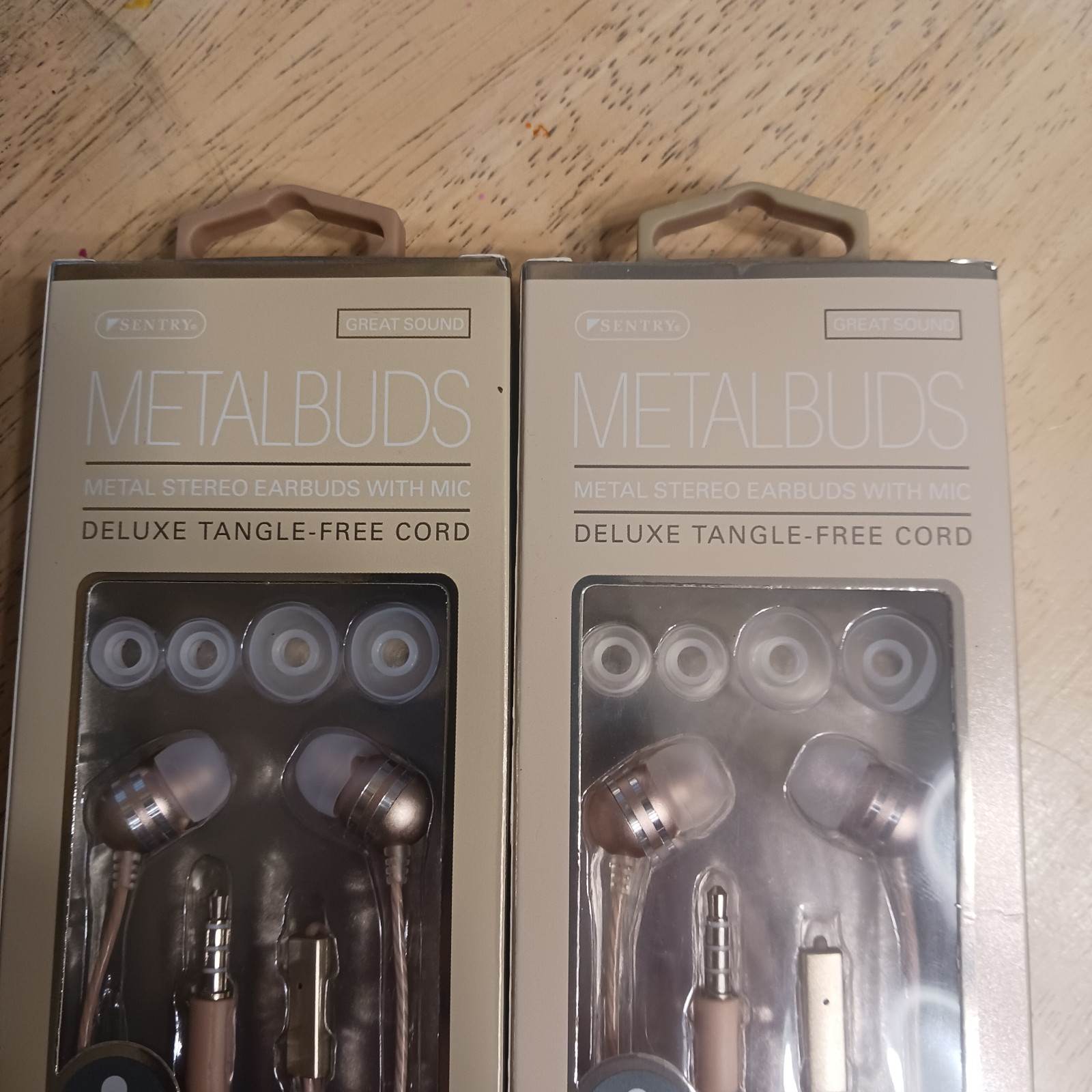 Sentry Metalbuds Ear Buds w/ Mic noise Isolation Tangle-Free Cord Lot Of 5