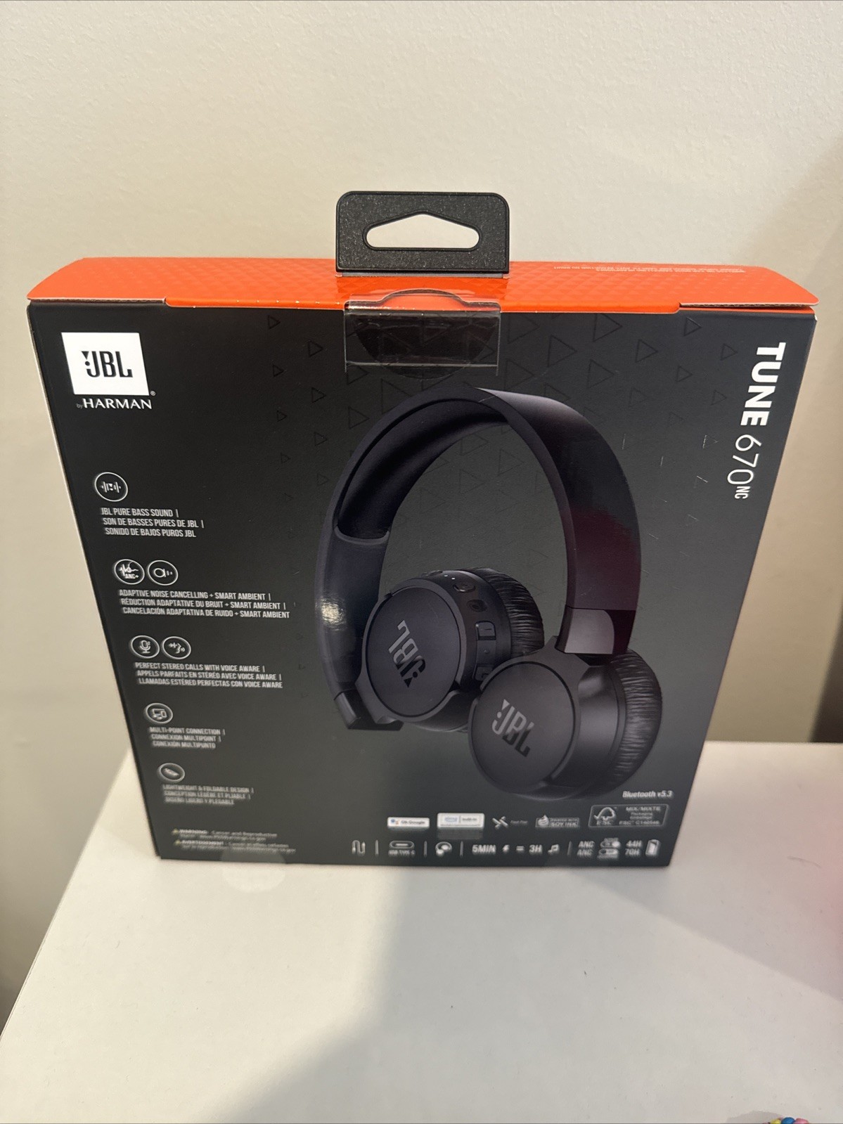 JBL Tune 670nc Wireless Headphones- New Factory Sealed