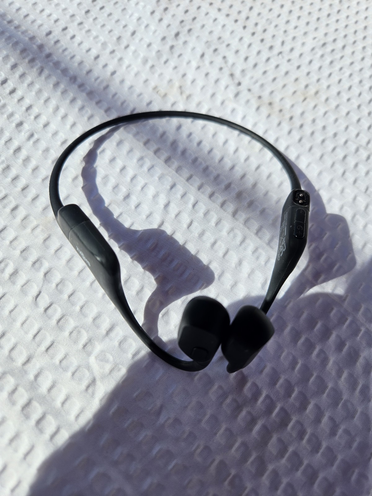 Shokz – OpenRun S803 Bone Conduction Open-Ear – Endurance Headphones ~ Black
