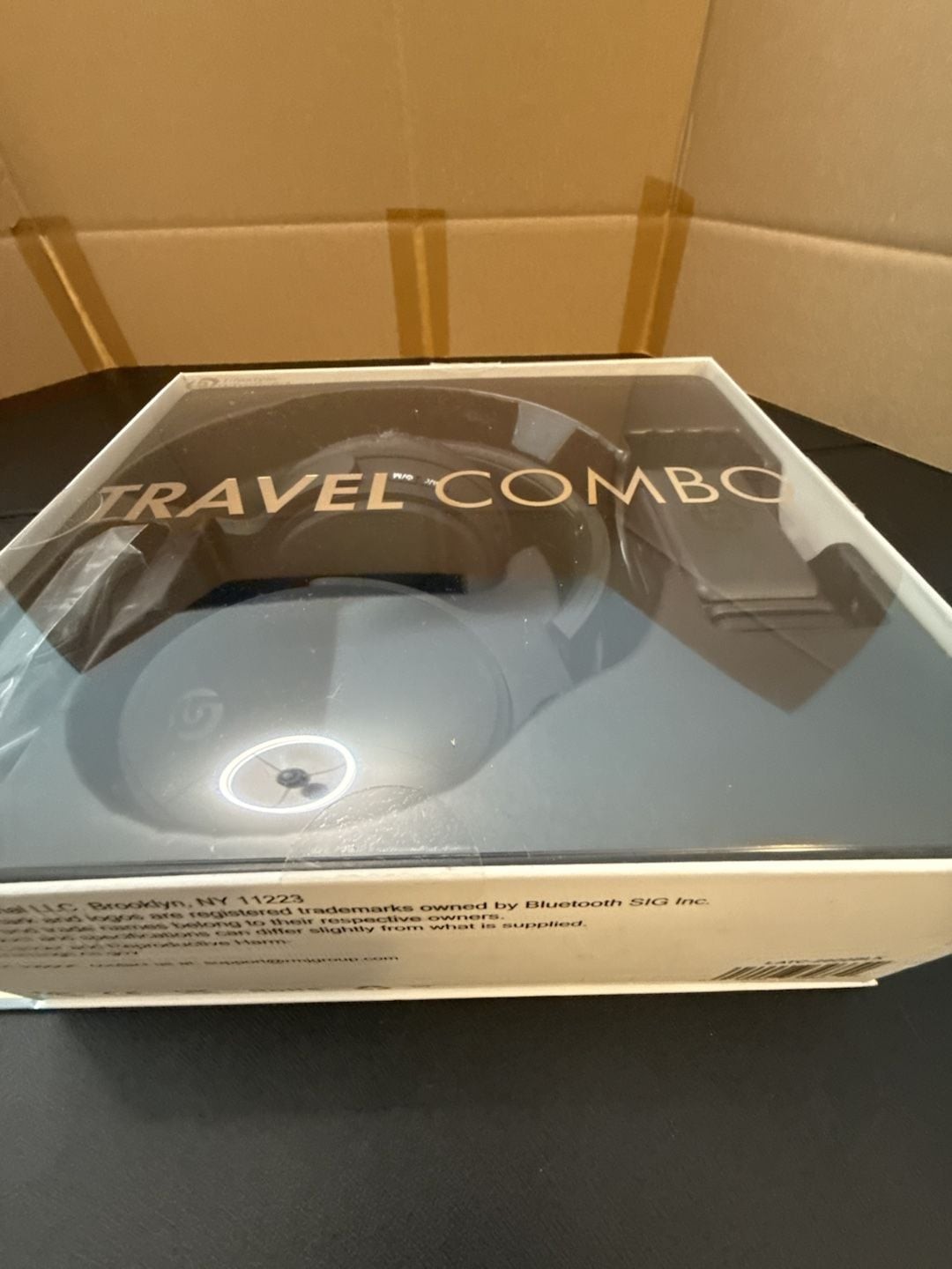 Lifestyle Advanced Travel Combo Wireless Headphones and Tray Table Phone Holder