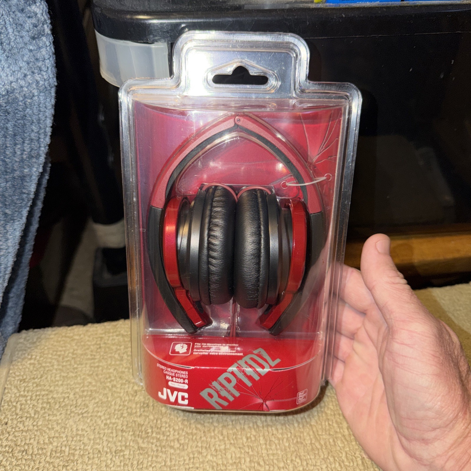 【NEW】JVC HA-S200R RIPTIDZ ON-EAR HEADPHONES, RED