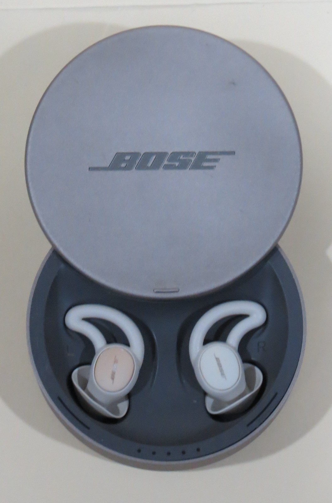 BOSE Sleepbuds II 2 Wireless In-Ear buds wCase QUIET LEFT-DEAD RIGHT Please Read