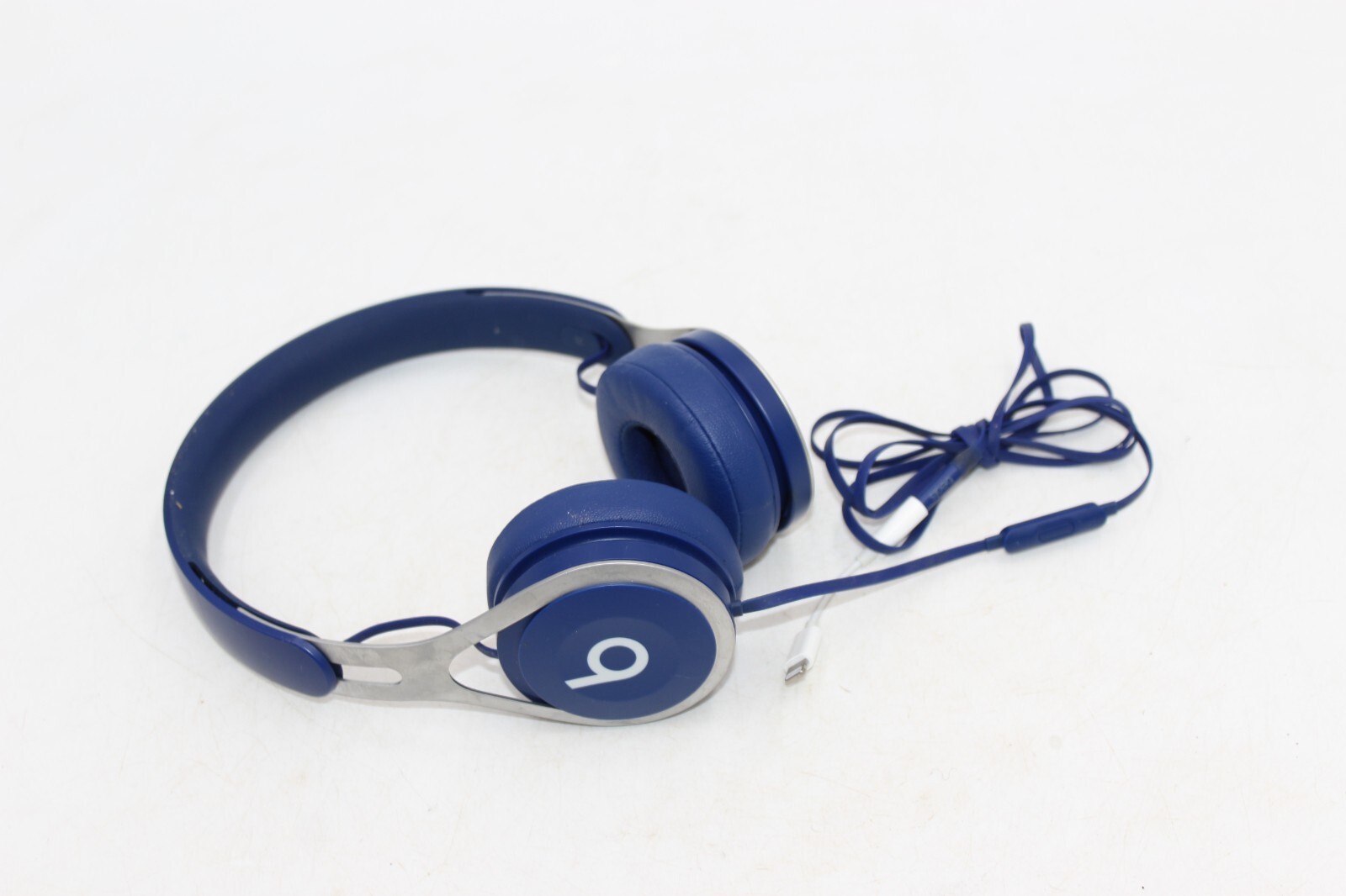 Beats EP Wired Headphones – Battery Free BLUE Silver Corded w/Iphone adapter