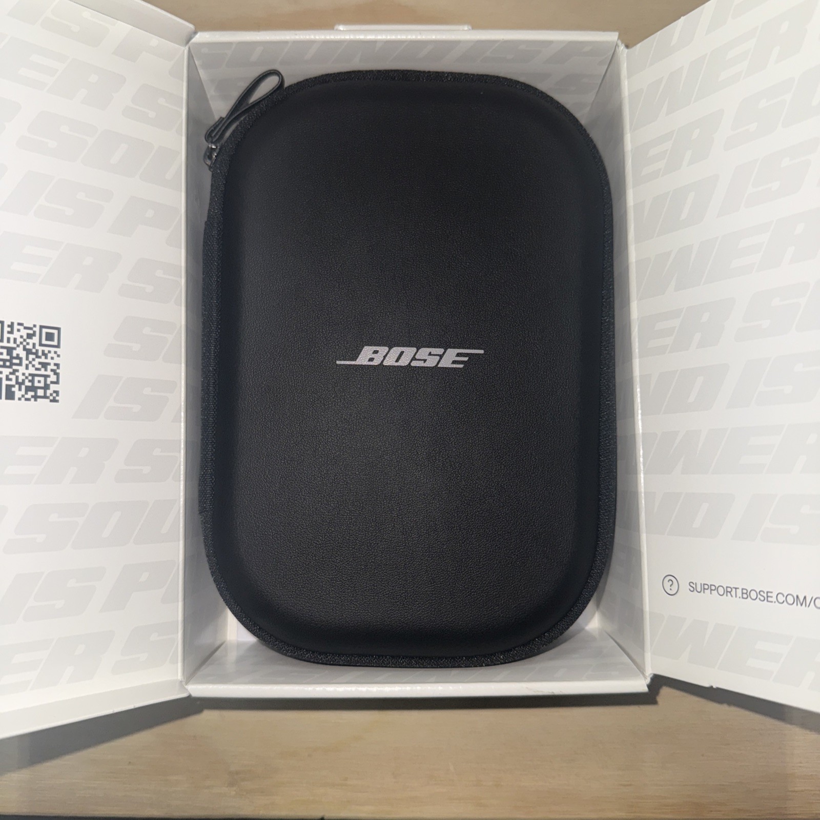 Bose QuietComfort Wireless Over-Ear Headphones – Green