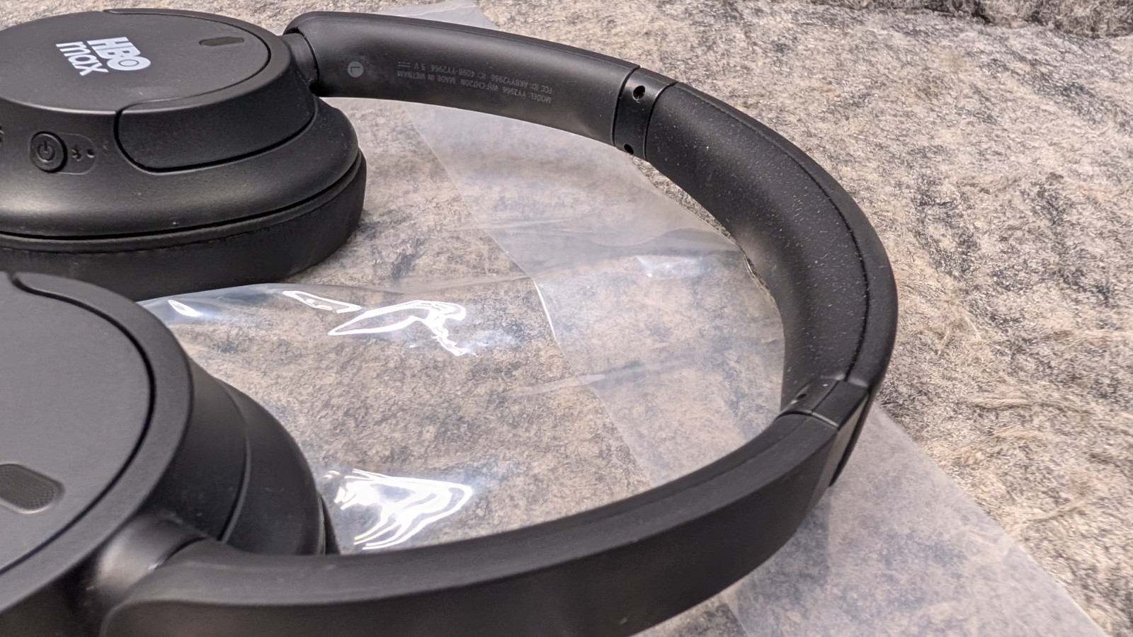 Sony WH-CH720N Noise Canceling Wireless Headphones “HBO Max” ?New?