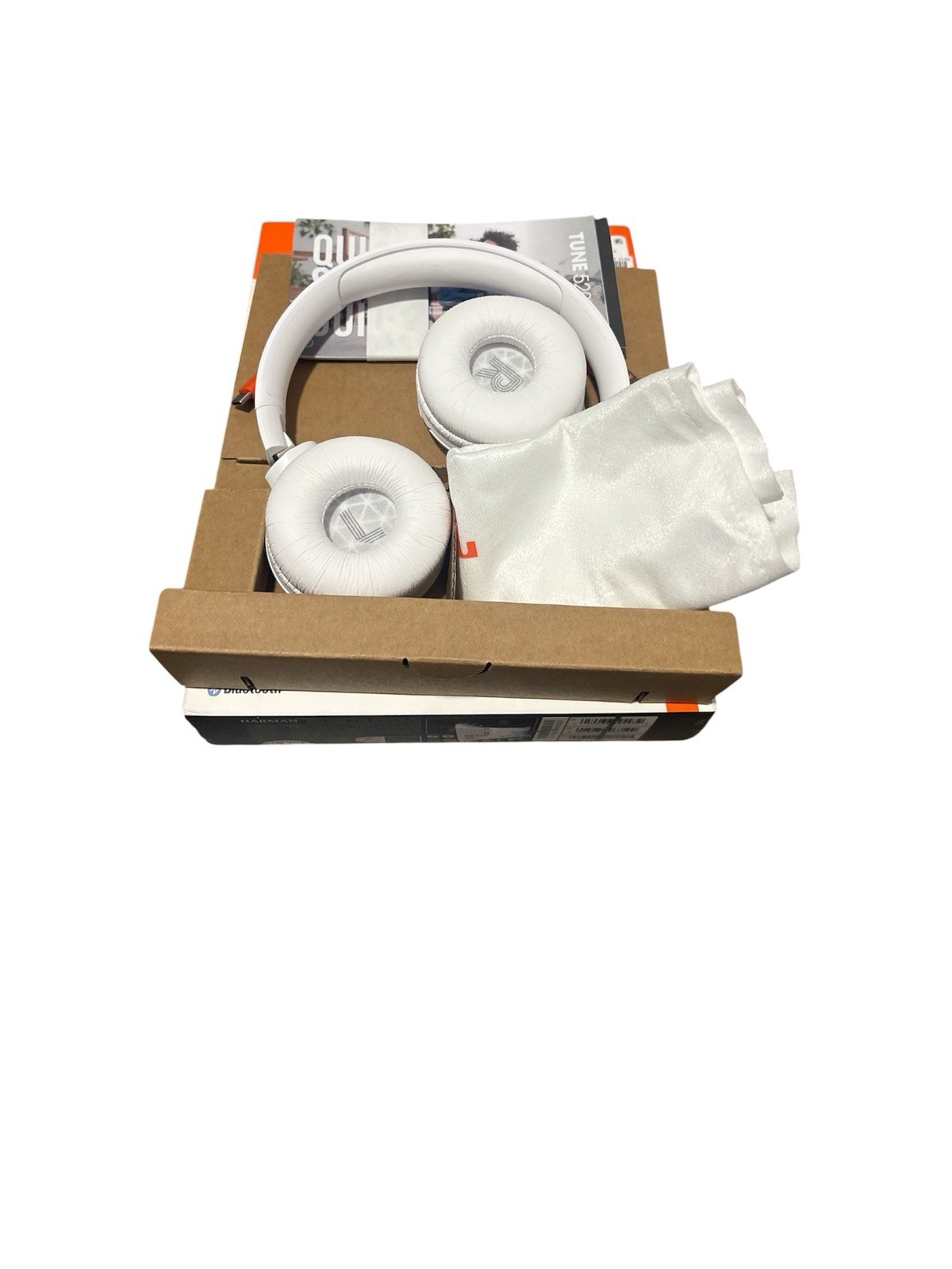 JBL Tune 520BT, Wireless on-ear headphones
