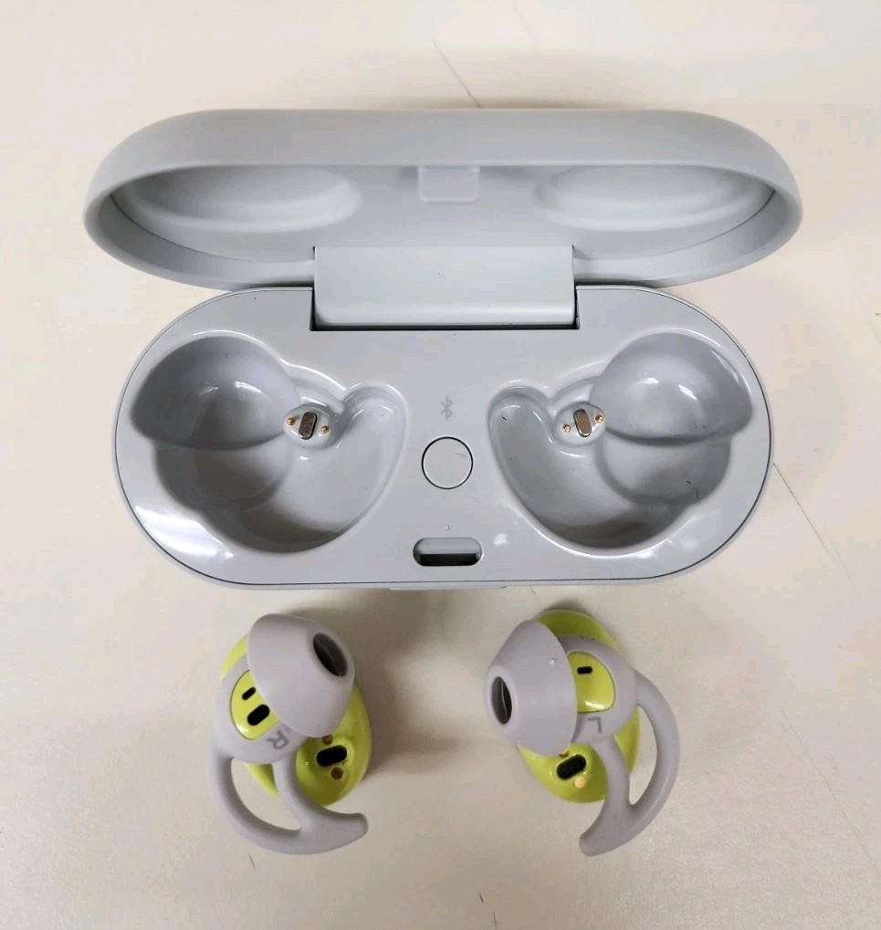 Bose Sport Earbuds Bluetooth Wireless Earbuds w/ Charging Case – White/Gray –…