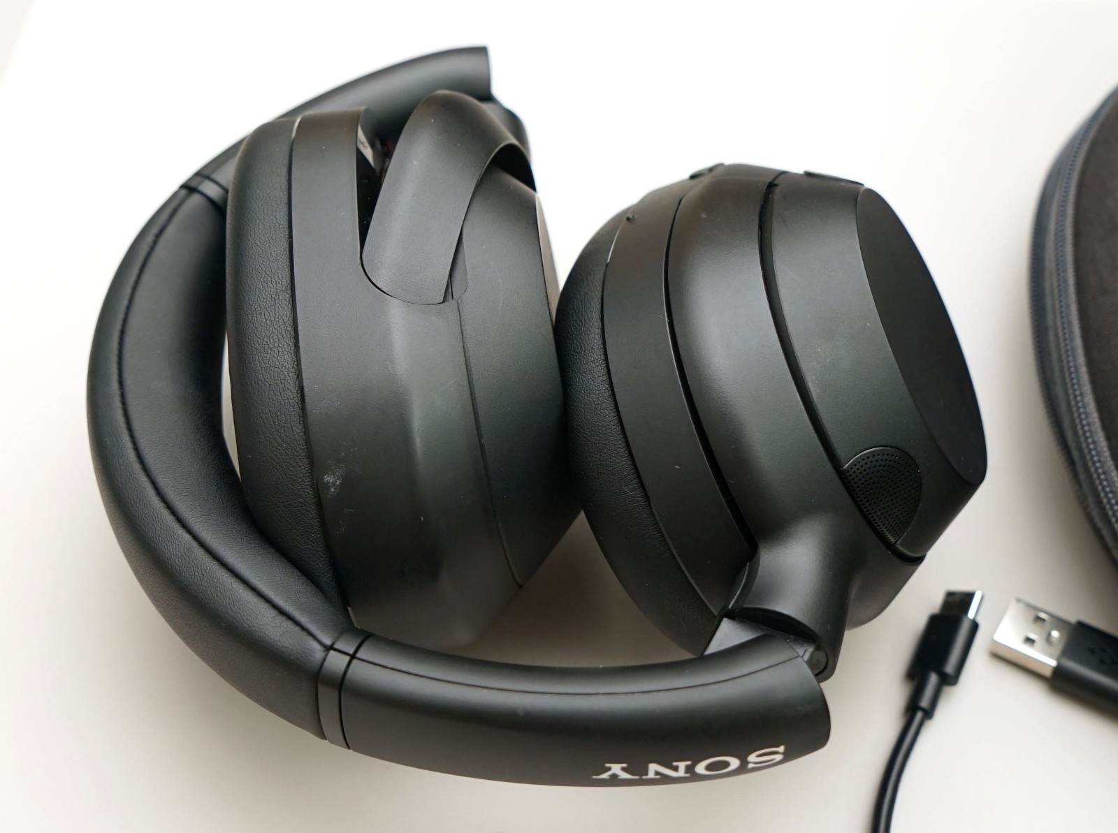SONY WH-ULT900N Wireless Noise Canceling Headphones Bluetooth Forest BLACK