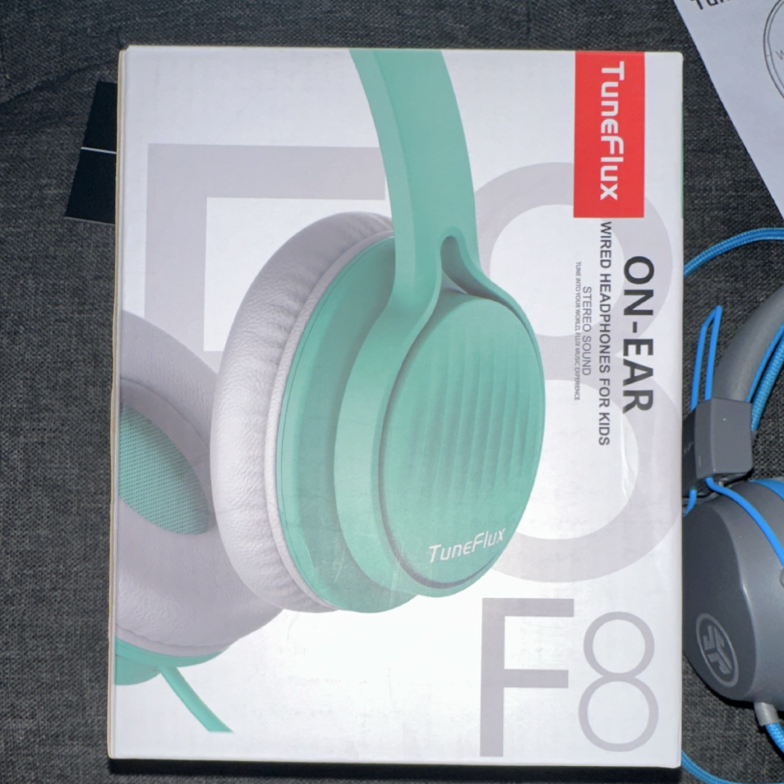 TuneFlux F8 Wired On-Ear Stereo Headphones for Kids, Gray/Blue, 3.5mm Jack