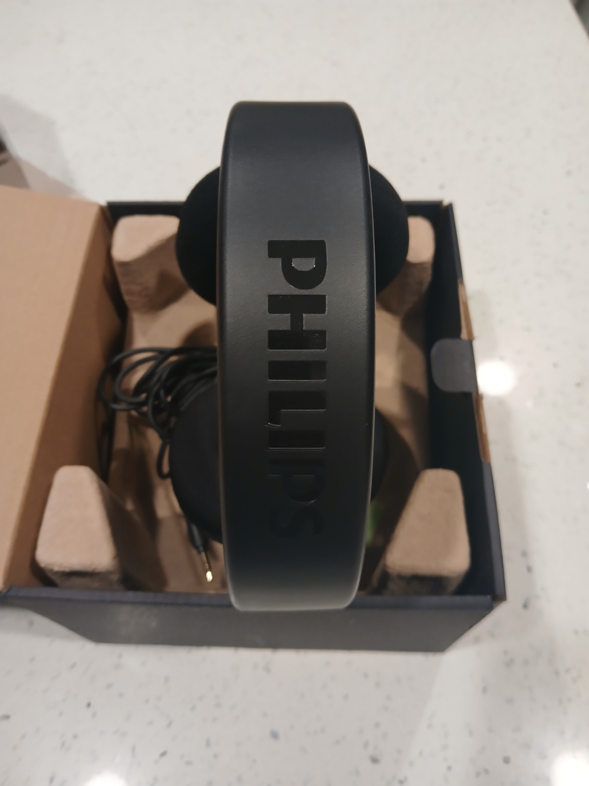 Philips SHP9500 HiFi Stereo Over-Ear Headphones – Black