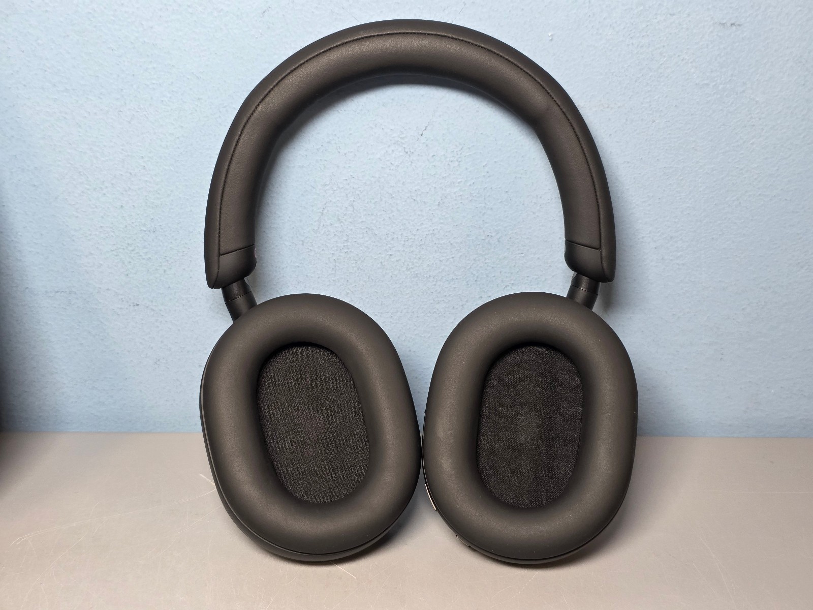 Sony WH-1000XM5 Noise-Canceling Wireless Over-Ear Headphones- Black- YY2954 New!