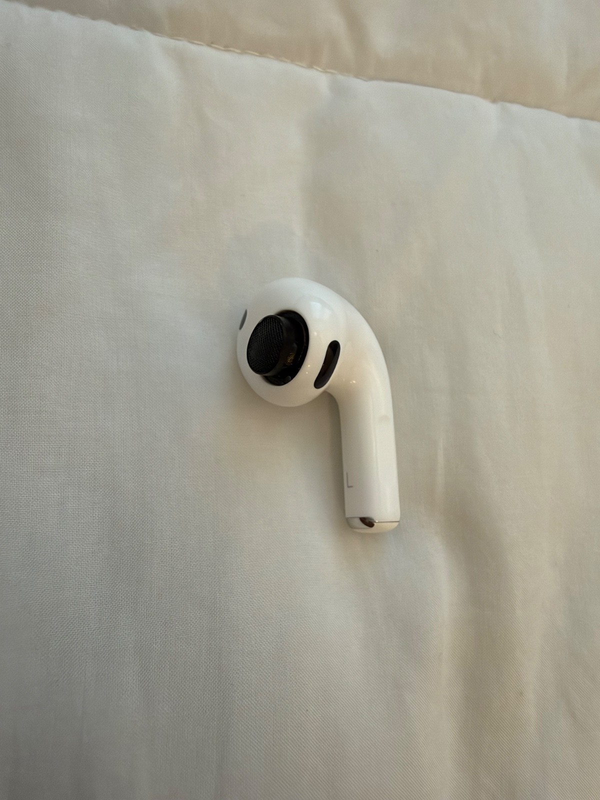 Apple AirPods Pro 3rd Gen (2025) Replacement: Left Side Only A3064