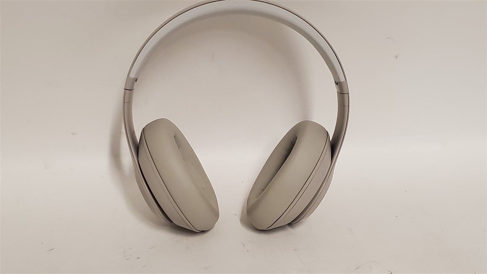 Beats Studio Pro Wireless Over-Ear Noise Cancelling Headphones, Sandstone