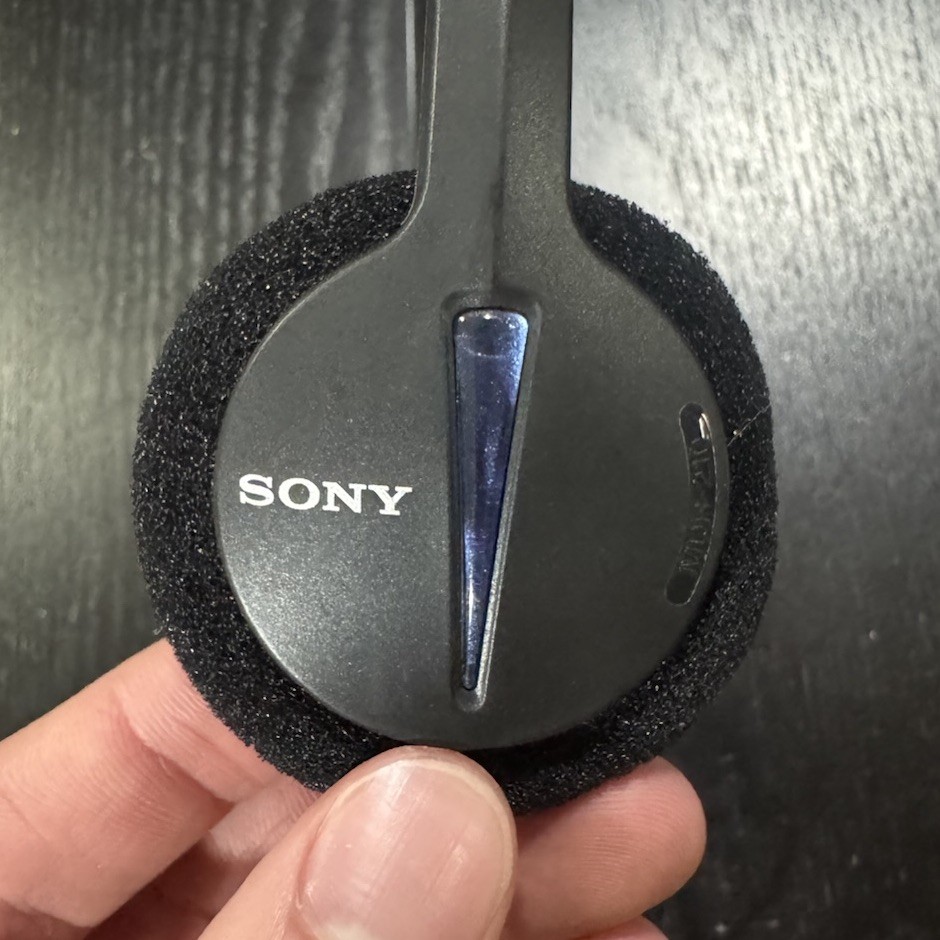 Sony Walkman Headphones MDR-210 Vintage On Ear Wired Black Tested & Working OEM
