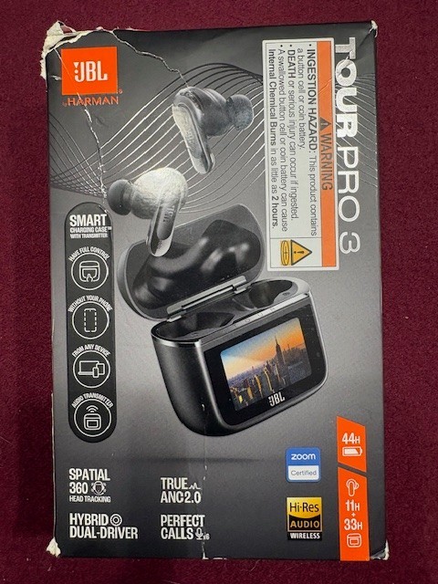 JBL Tour Pro 3 True Wireless Noise-canceling Earbuds – Black