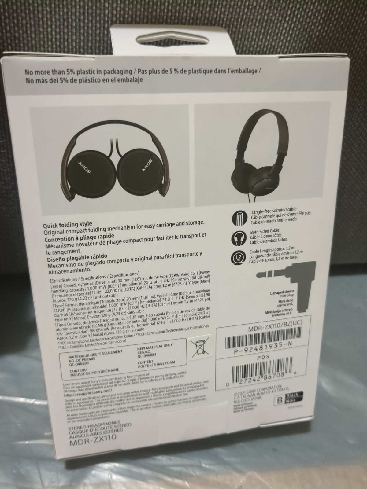 Sony Headphones Model MDR-ZX110 Stereo Monitor Over-Head Wired Black – New