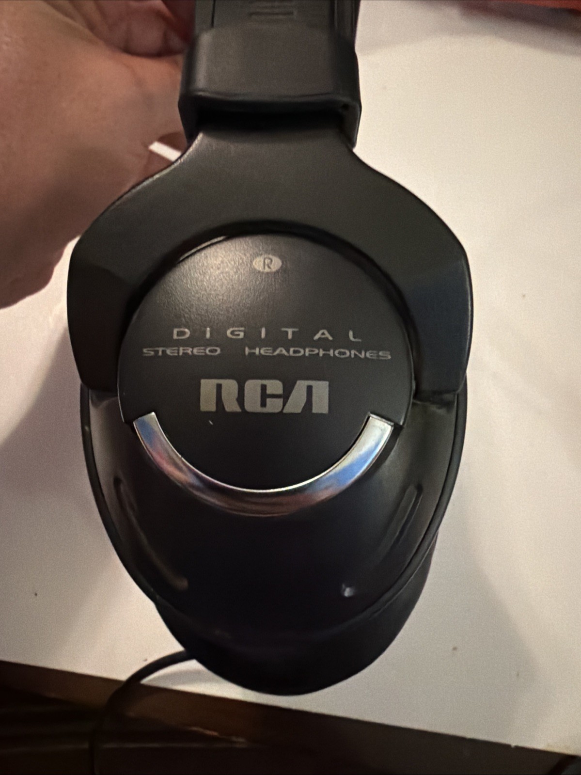 RCA Artek Vintage Over The Ear Wired Headphones with 3mm Jack