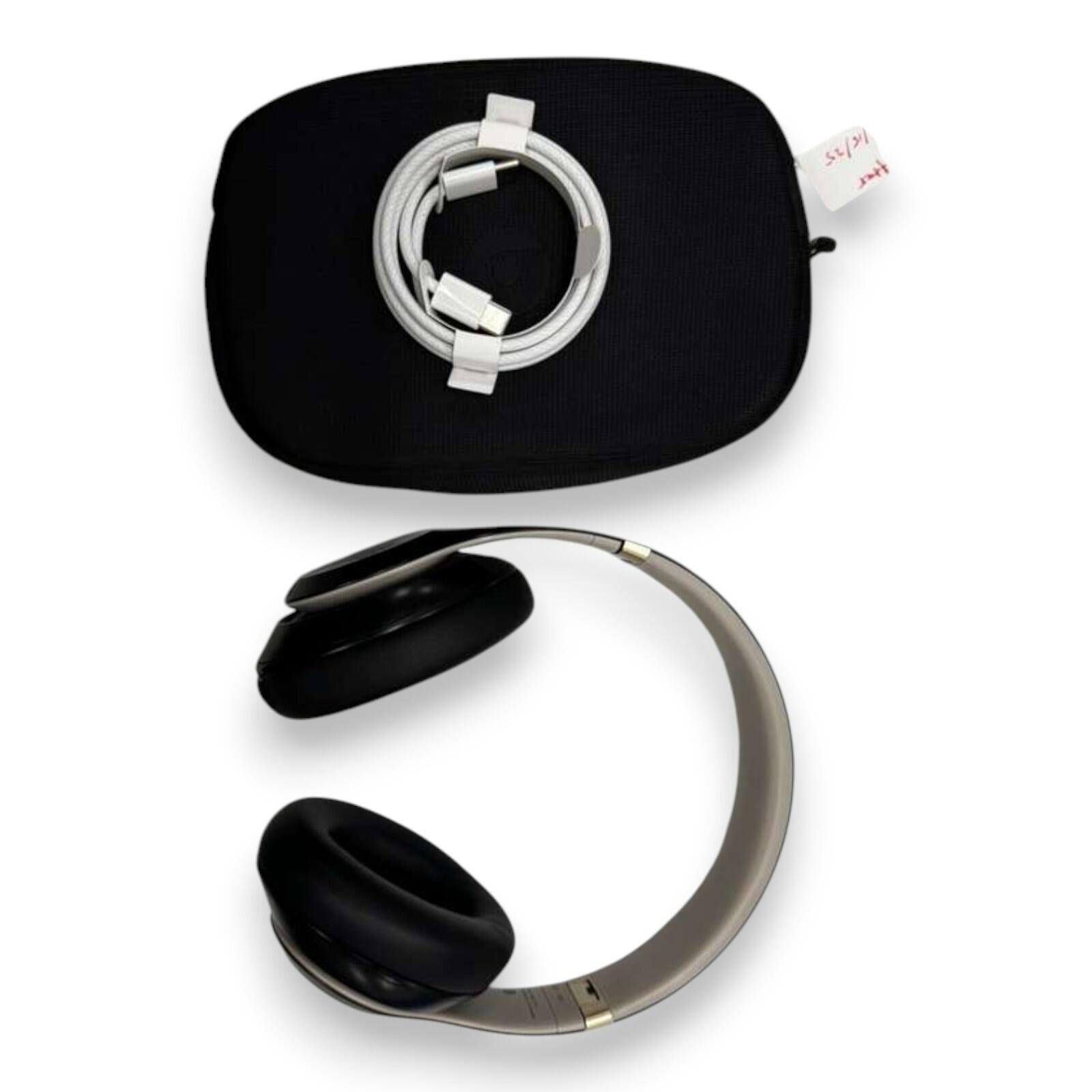 Beats Studio Pro Wireless Bluetooth Noise Cancelling Headphones Black/Gold