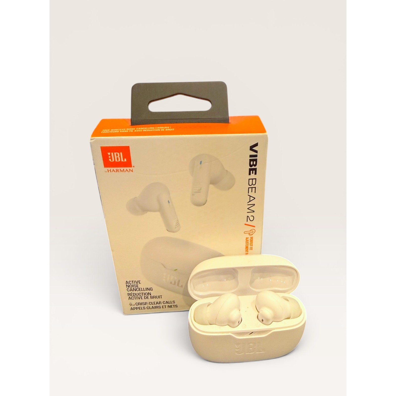 JBL Vibe Beam 2 True Wireless Noise Cancelling Earbuds White Complete