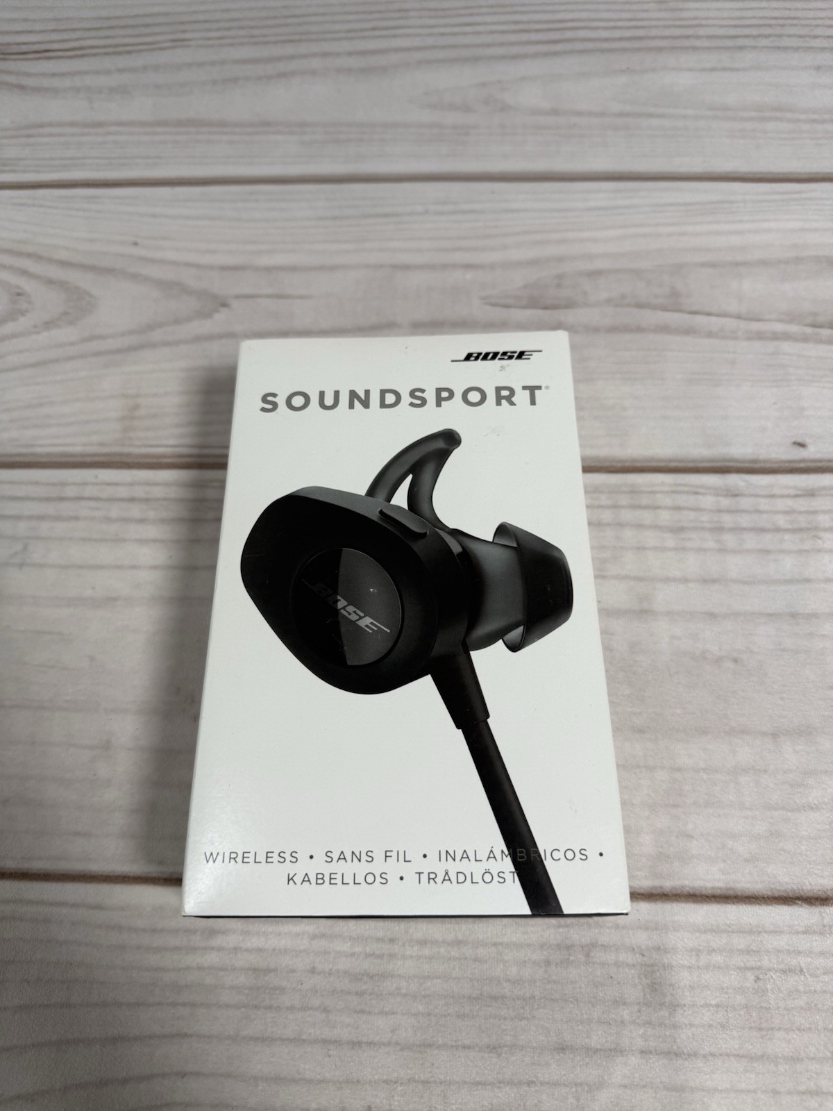 Bose SoundSport In-Ear Wireless Headphones Bluetooth Neckband Earbuds – Black