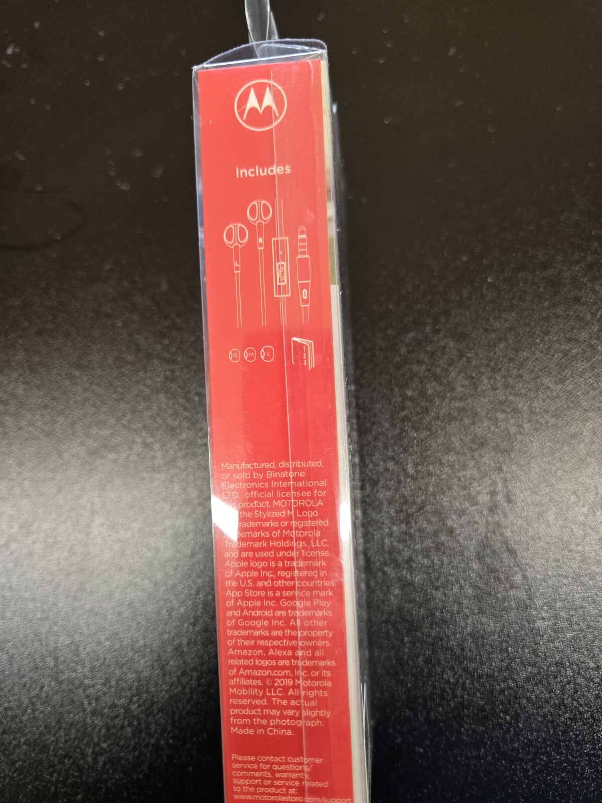 MOTOROLA PACE 105 IN EAR WIRED HEADPHONES – RED