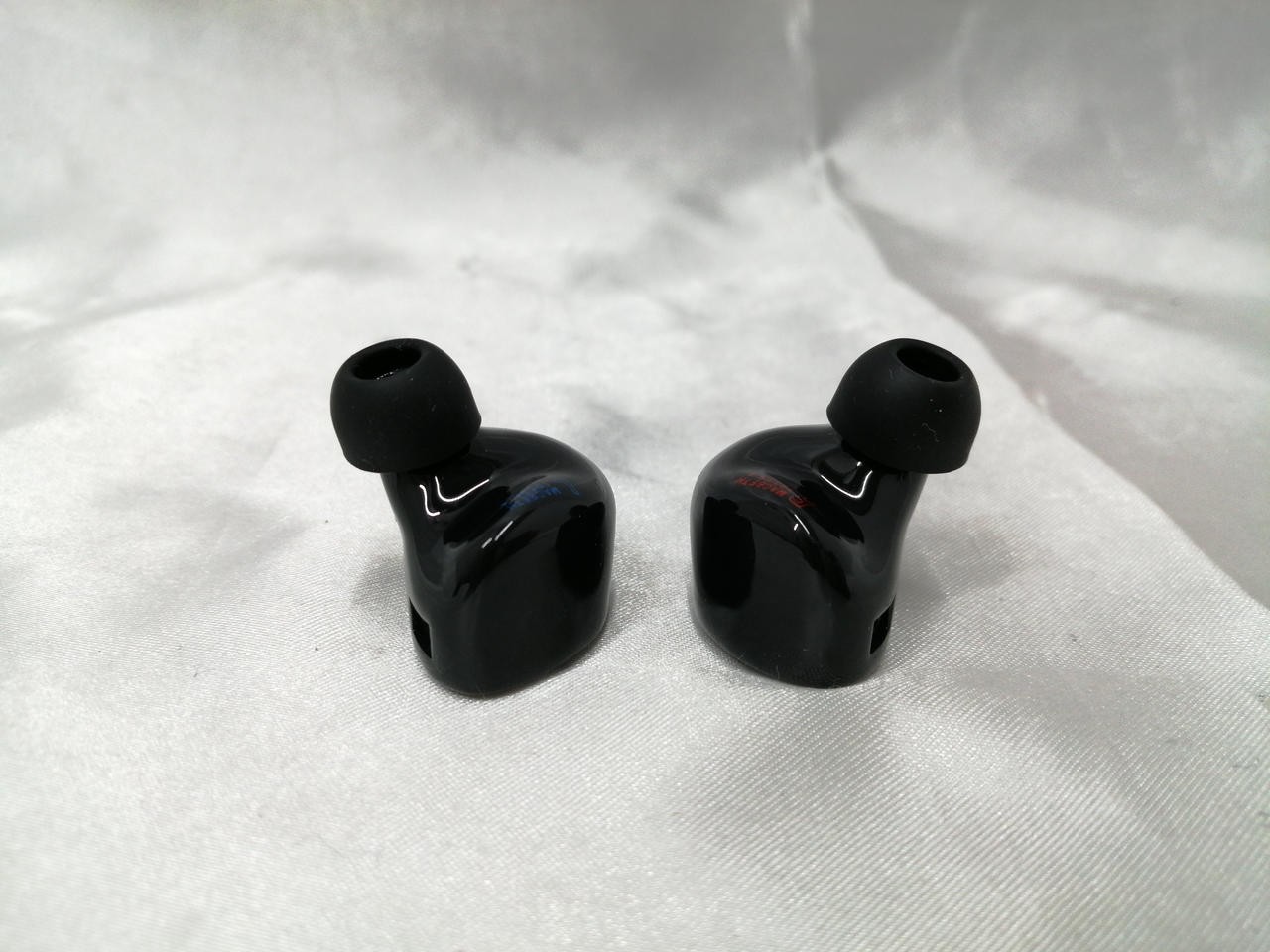Unique Melody Macbeth Earphones Detachable Cable 20Hz-18kHz