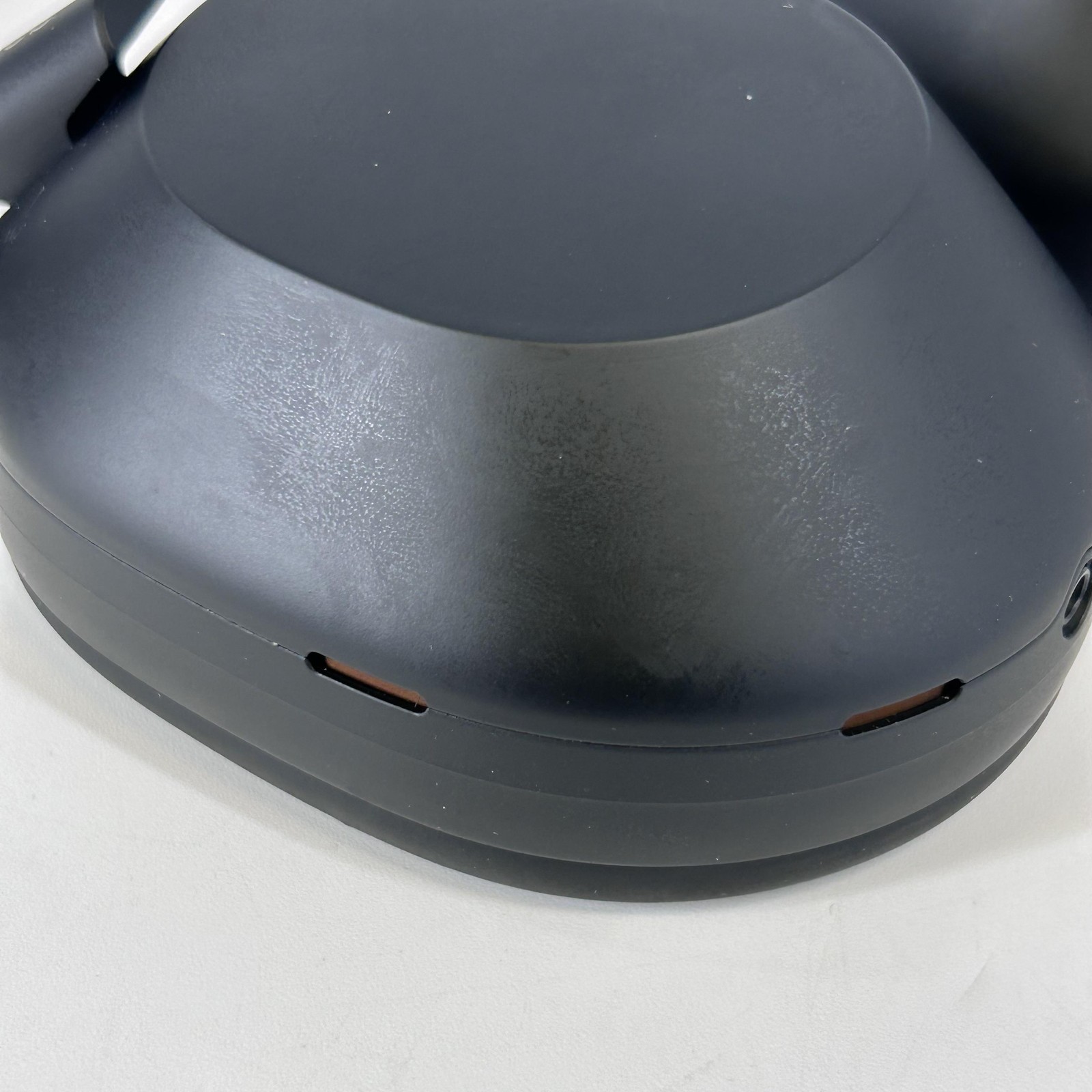 Sony WH-1000XM5 Headphones Black w/ Case/Charger – Excellent Condition