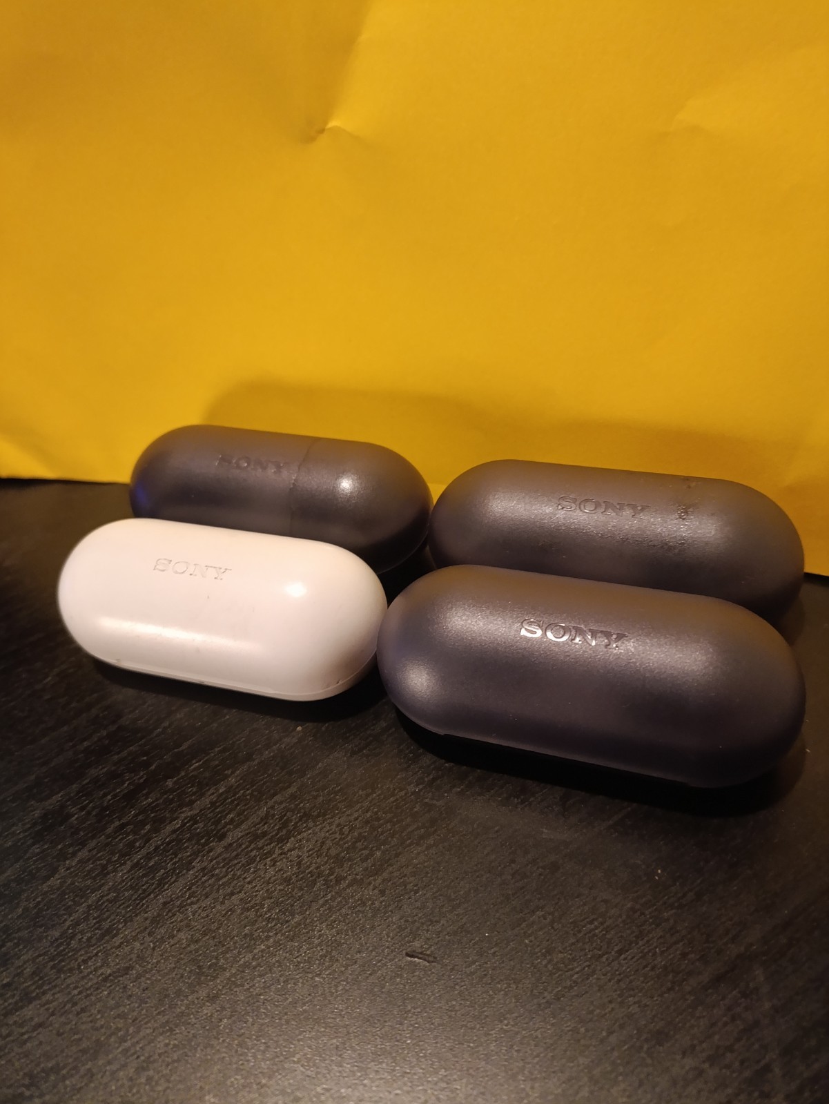 Lot of 4 Sony WF-C500 / WF-C700N Wireless Earbuds w/ Charging Cases – Read Descr