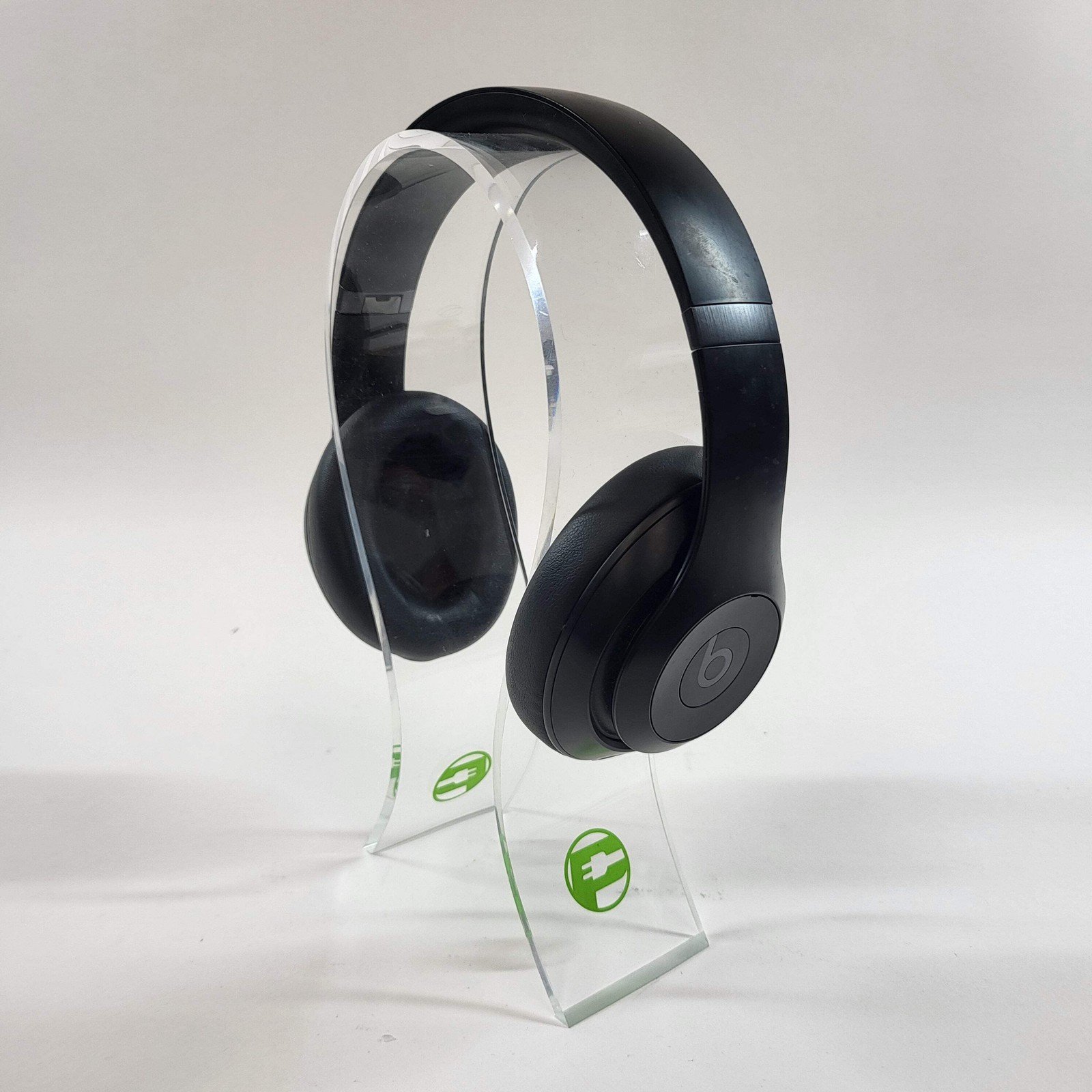 Beats Studio Pro Wireless Over-Ear Bluetooth Headphones Black A2924