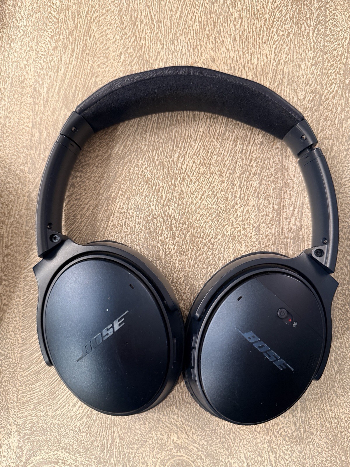 Bose QuietComfort 35 II Wireless Headphones Limited Edition With Wires & Case