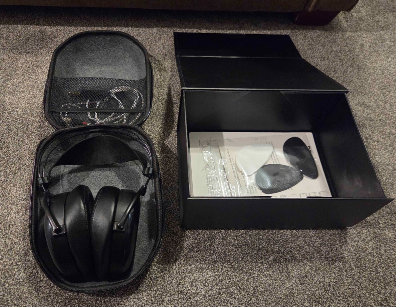 Dan Clark Audio x DROP AEON Open Backs Over-Ear Headphones earpads need replaced