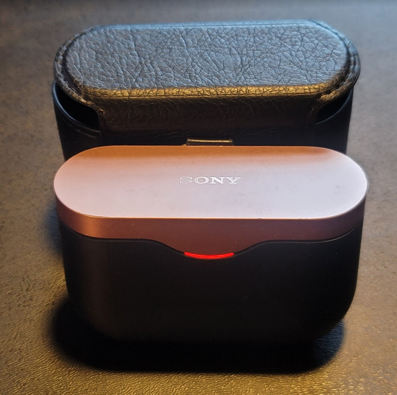 Sony WF1000XM3 Wireless Earbuds, Chargers etc. Bulk Purchase Fast Shipping! WOW