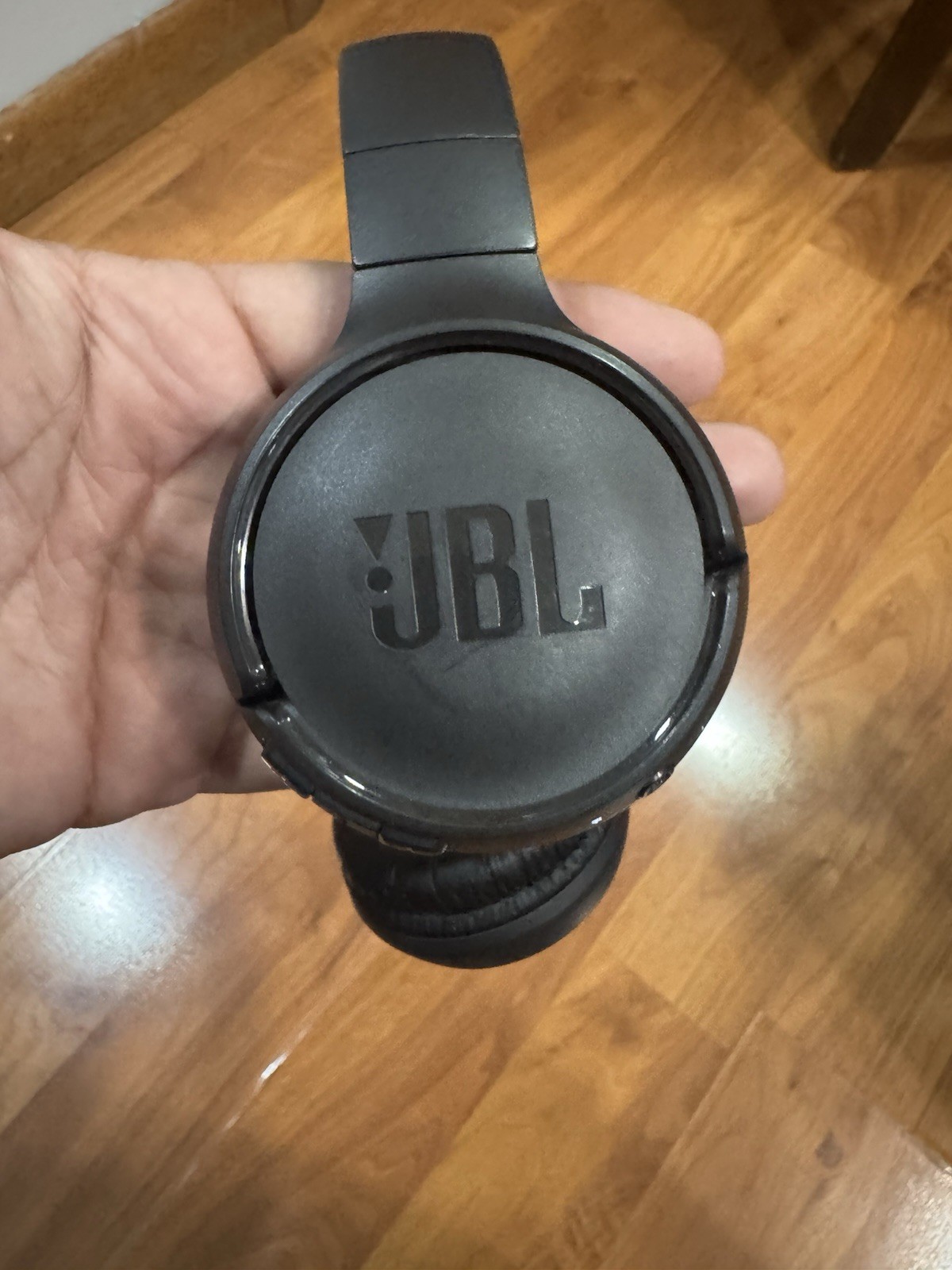 JBL Black On-Ear Wireless Bluetooth Headphones Headband, Double Earpieces