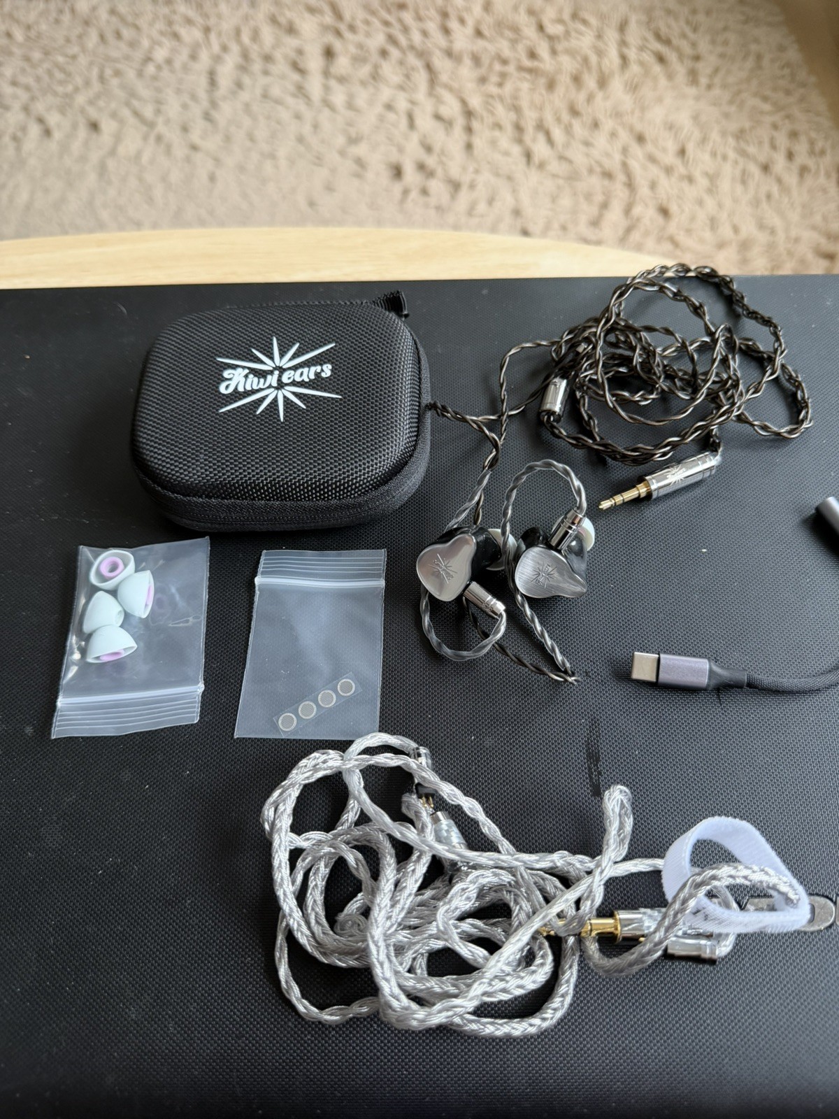 Linsoul Kiwi Ears KE4 In Ear Monitor, 2DD+2BA Hybrid Earphone, Gaming Earbuds
