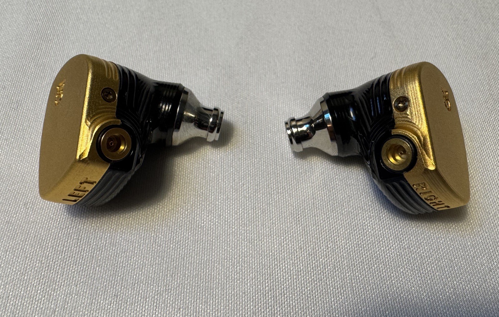 Campfire Audio Solaris Matt Gold Wired Ear Headphones Pre-owned (Mint)