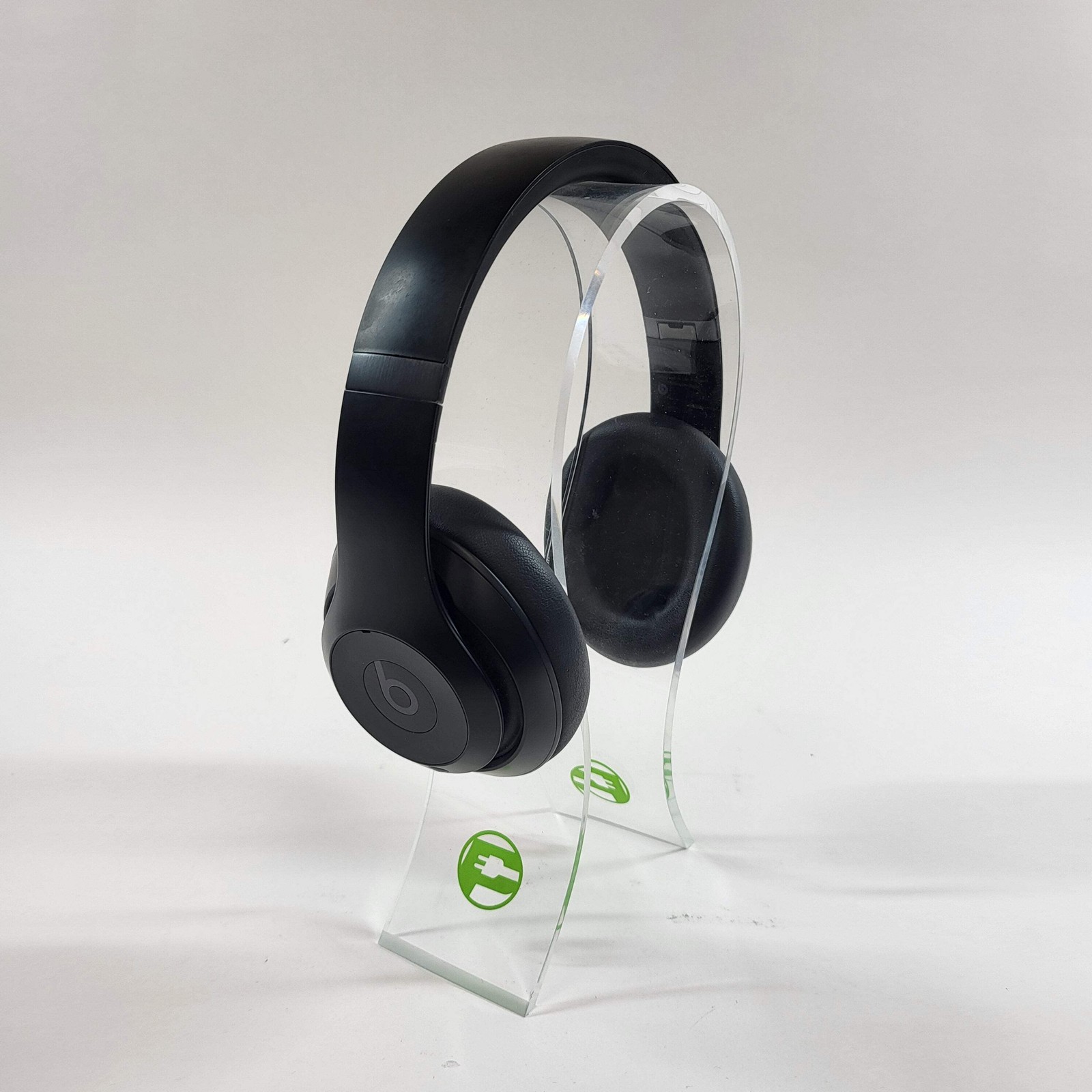 Beats Studio Pro Wireless Over-Ear Bluetooth Headphones Black A2924