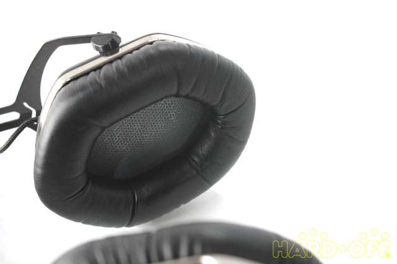 V-MODA Crossfade LP Over-Ear Headphones | 5Hz-30kHz | Cushions Worn | Case