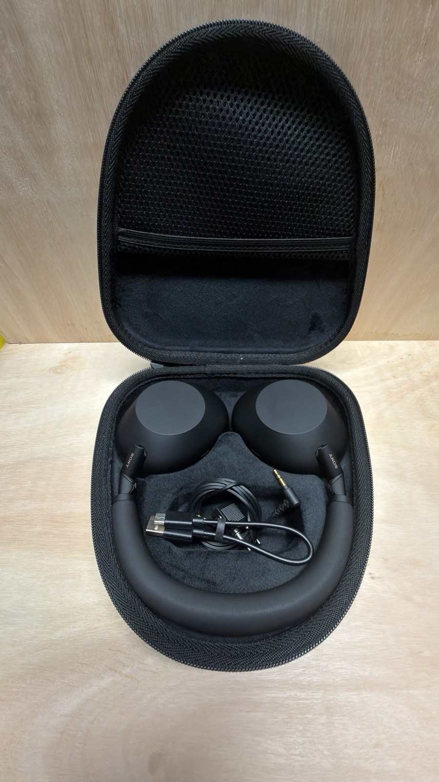 Sony WH-1000XM6 Wireless Noise Canceling Headphones – WH1000XM6 – Black