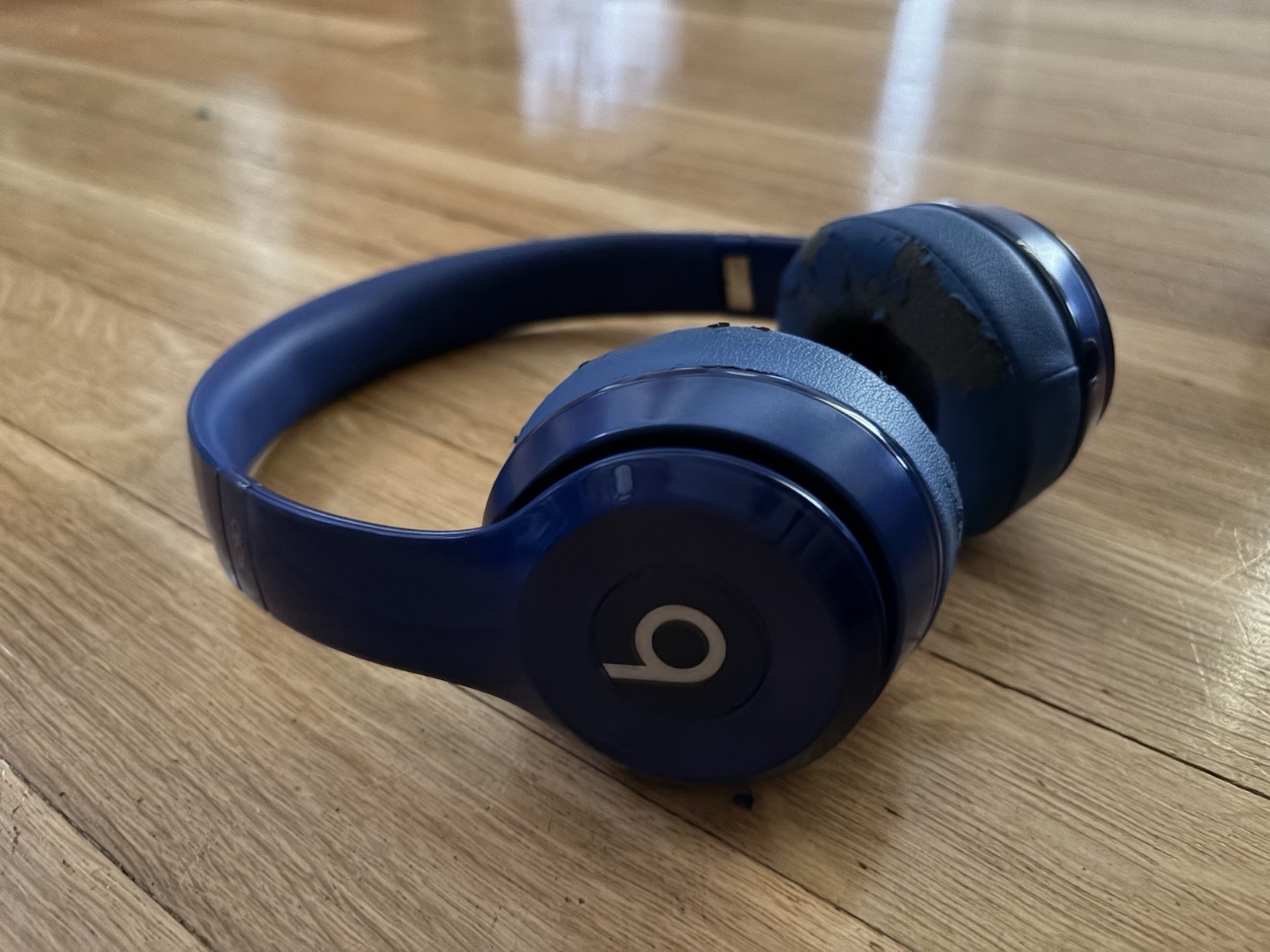 Beats by Dr. Dre Solo2 WIRED On-Ear Headphones – DARK BLUE Used