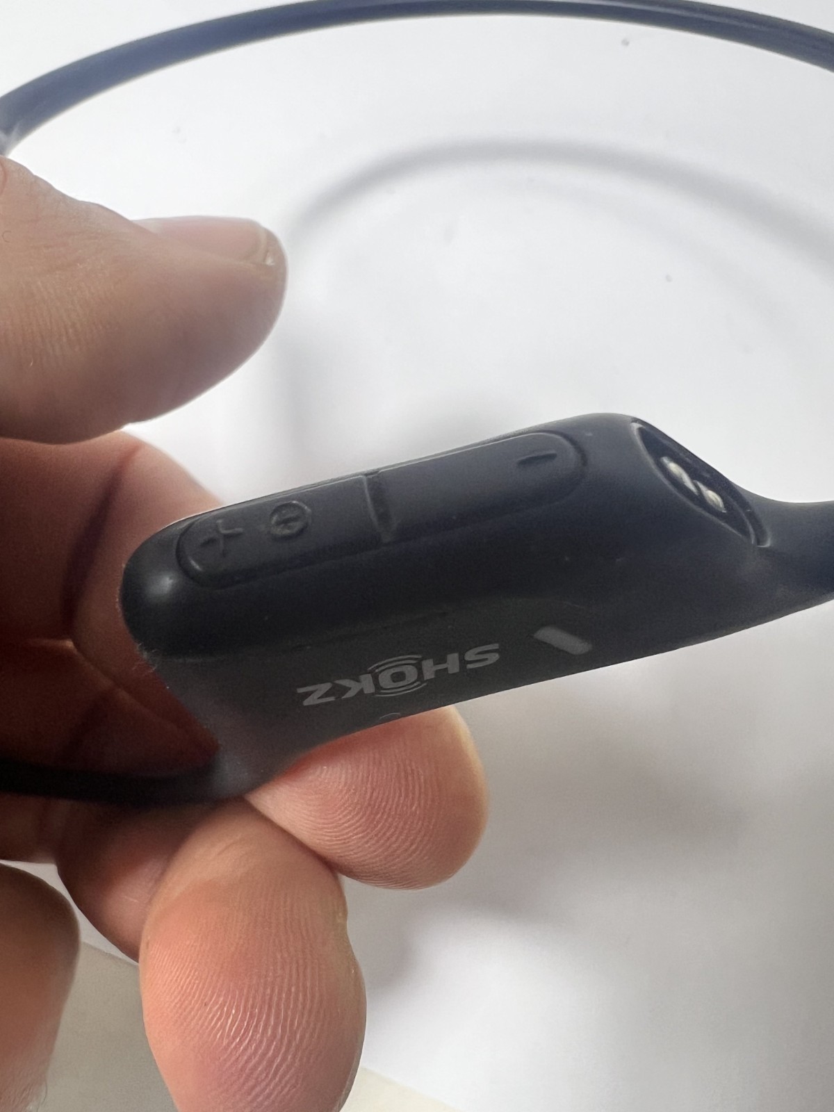 Shokz OpenRun Pro Open-Ear Headphones Black (S810-ST-BK-US) As-Is but issue READ