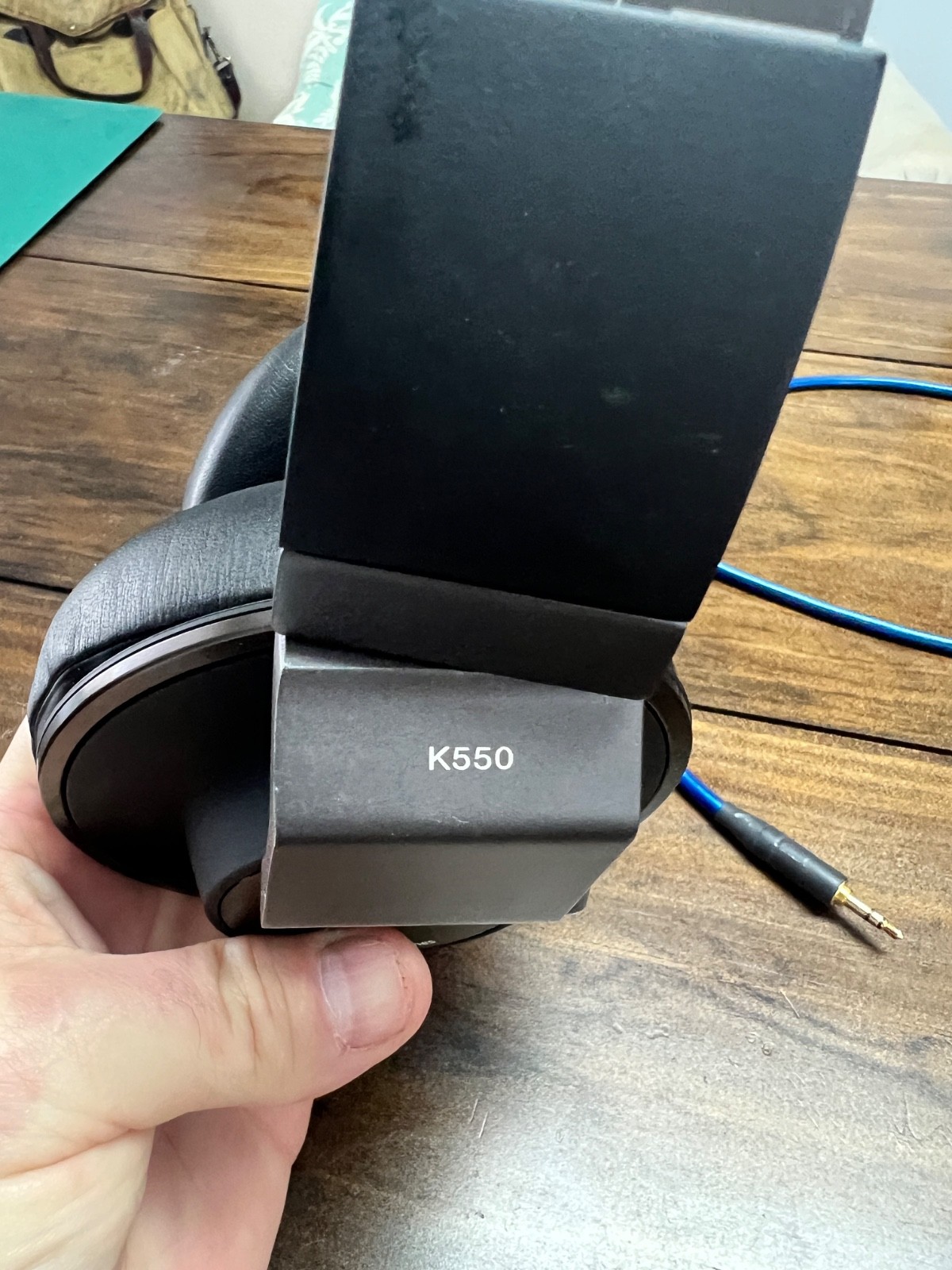 AKG K550 Closed Back Headphones Blue Dragon Cable New Deerskin Pads