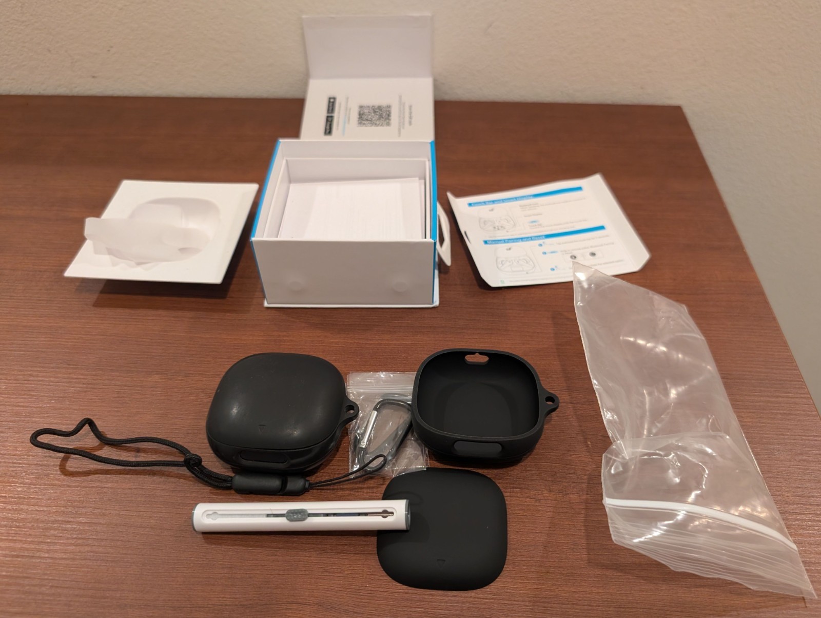 Soundcore Liberty 4 Pro (Black) with spare silicone case
